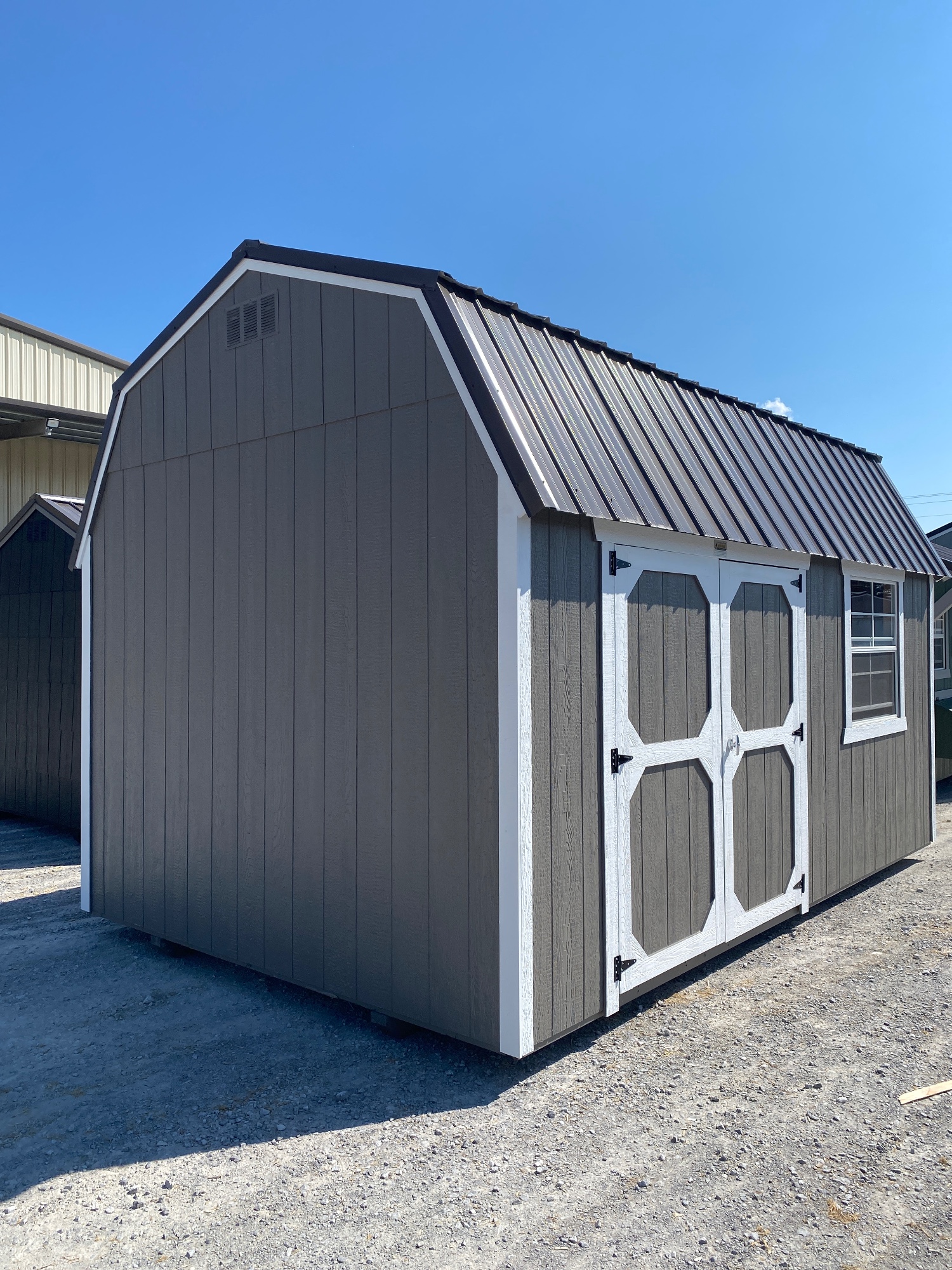 Lofted Barn - 10x16