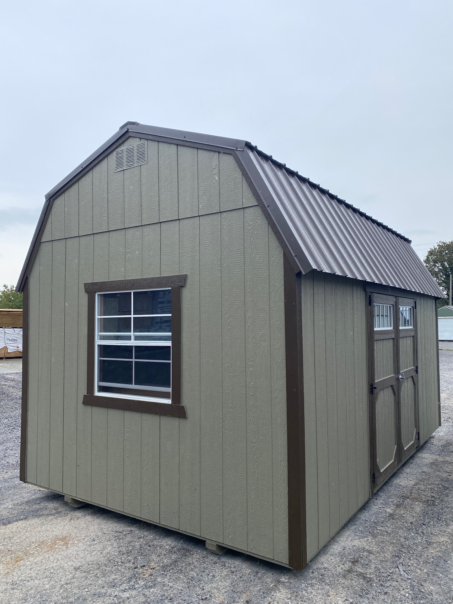 Lofted Barn - 10x16