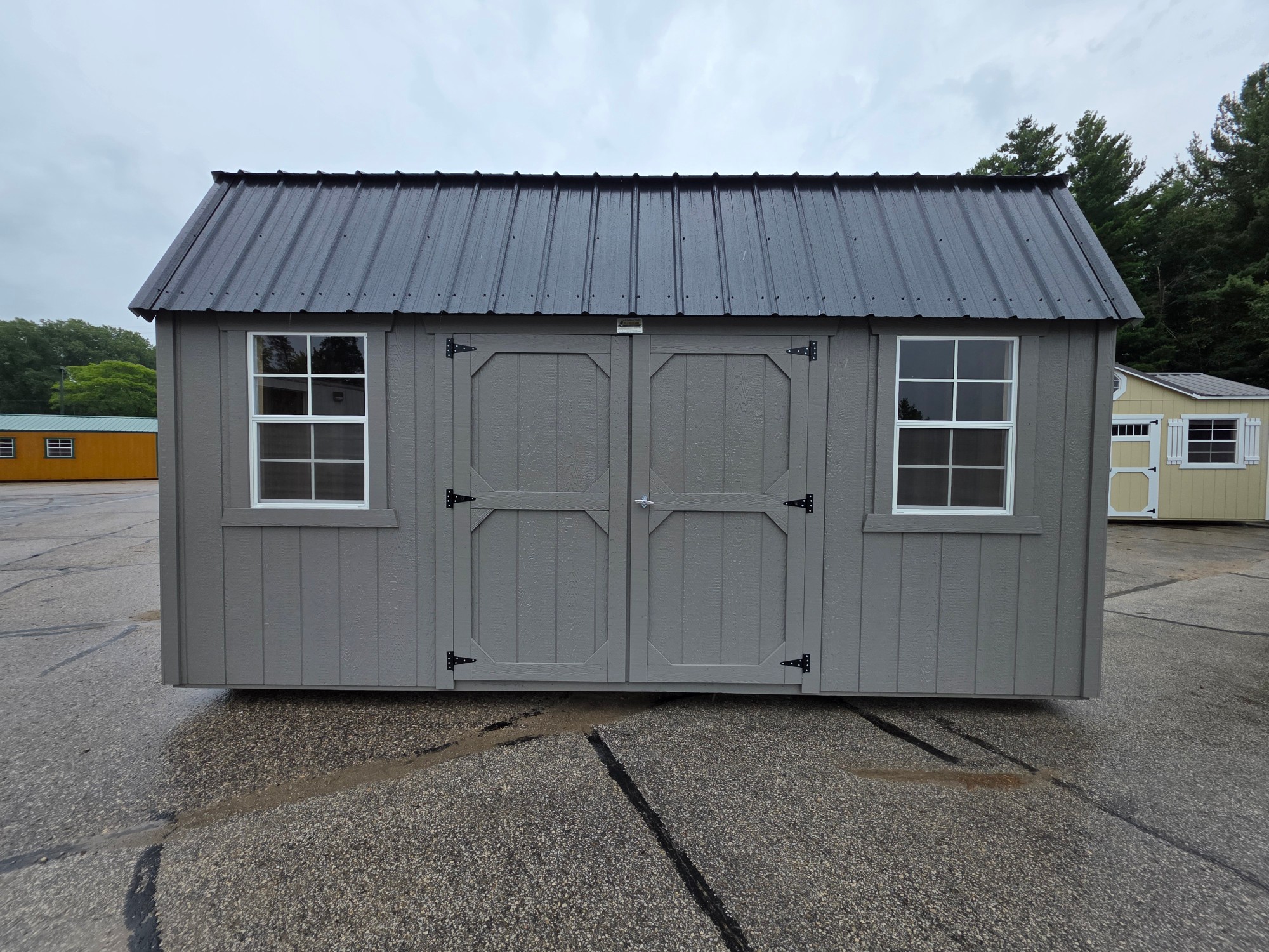 Lofted Barn - 10x16