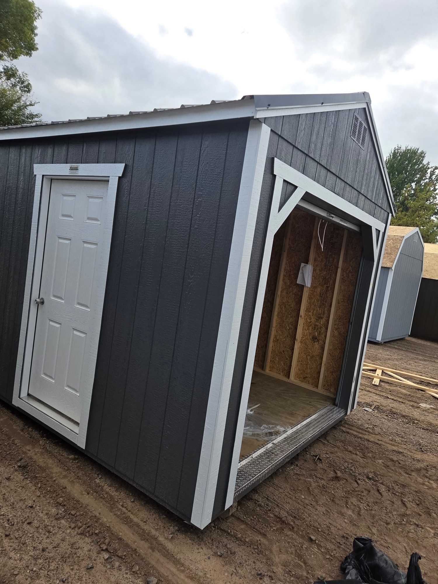 Utility 8' Garage - 10x20