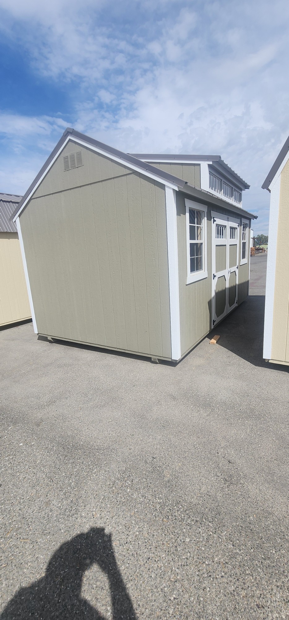 Utility Dormer - 10x16