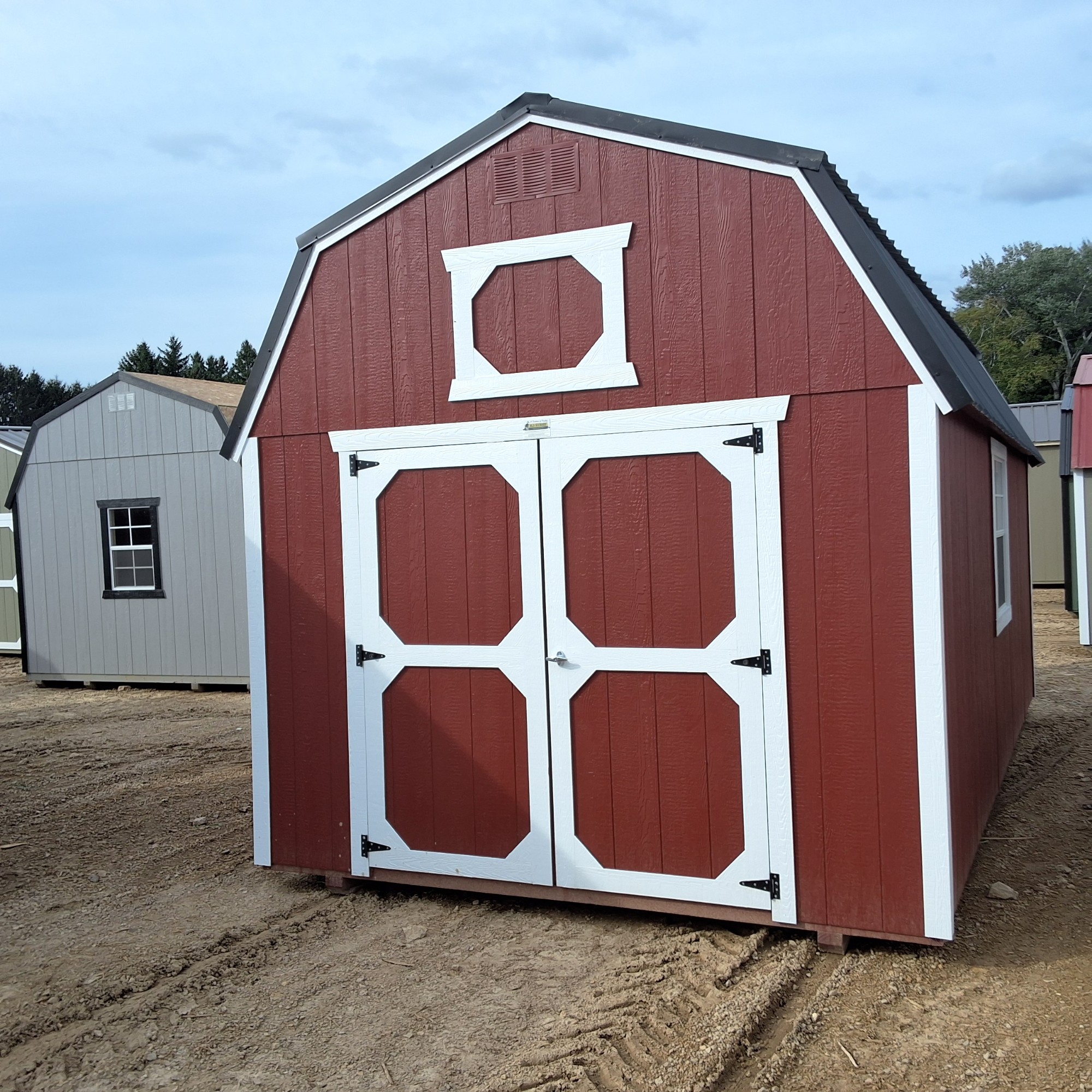 Lofted Barn - 10x20