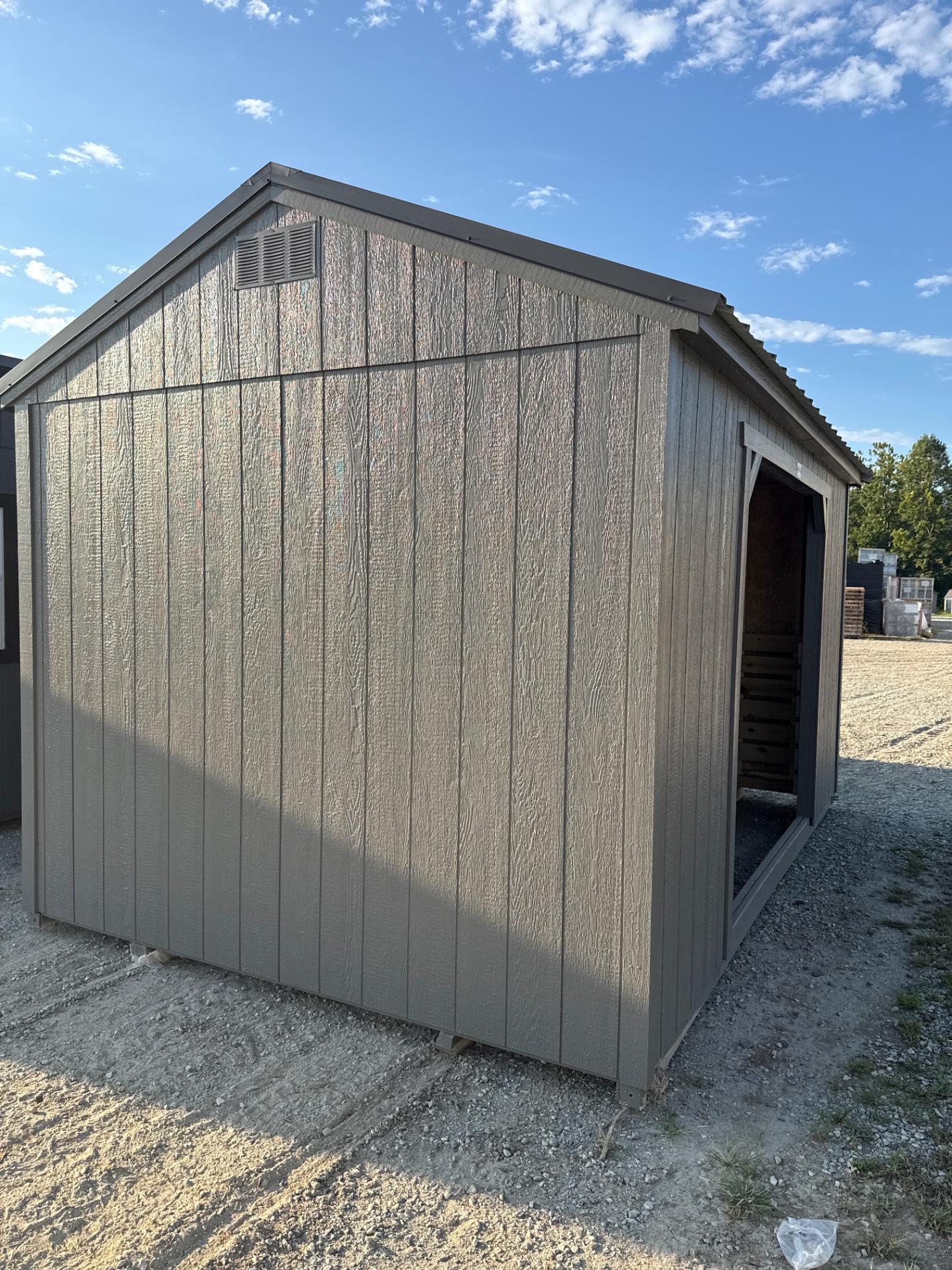 Animal Shelter - 10x16