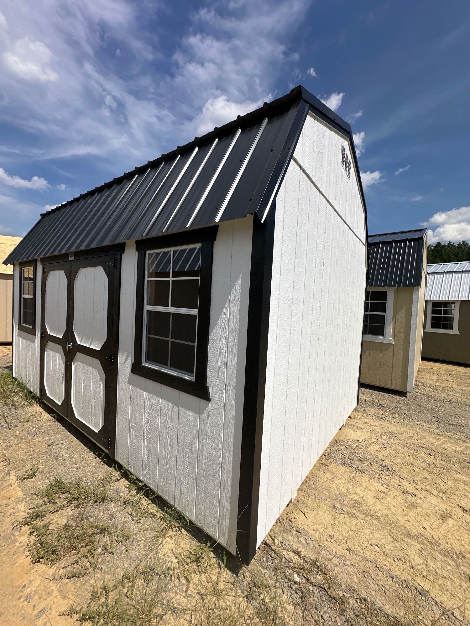 Lofted Barn - 10x16