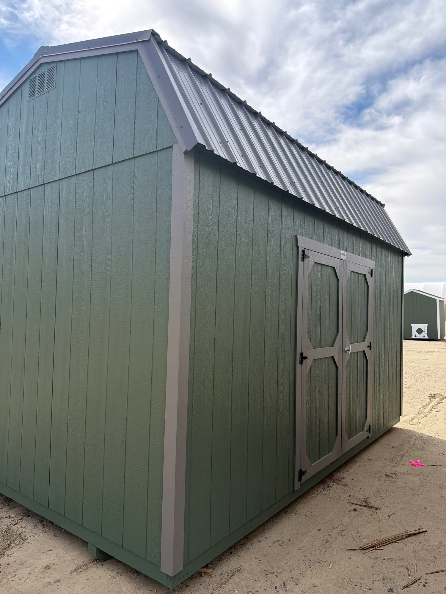 Lofted Barn - 10x16