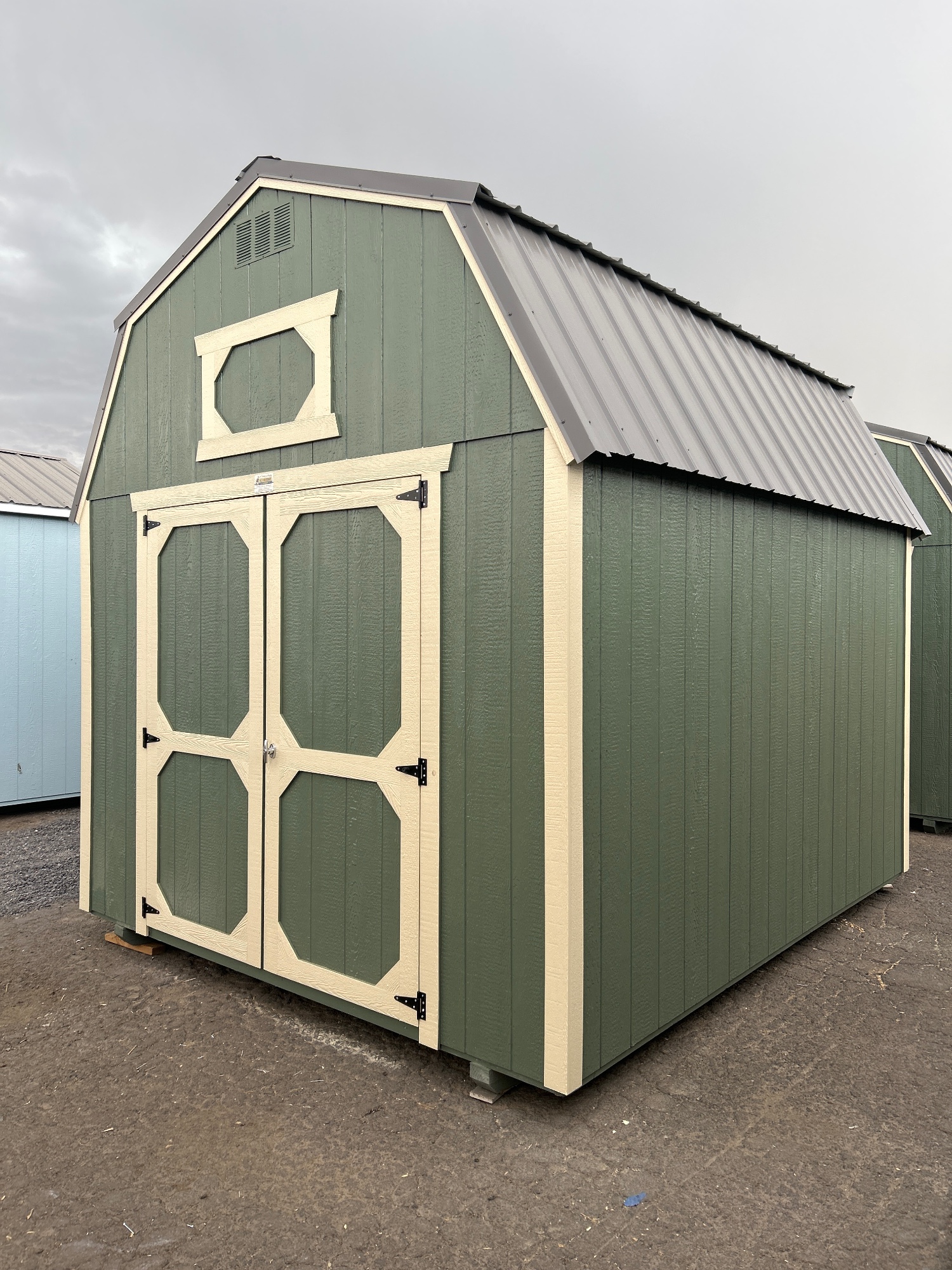Lofted Barn - 10x12