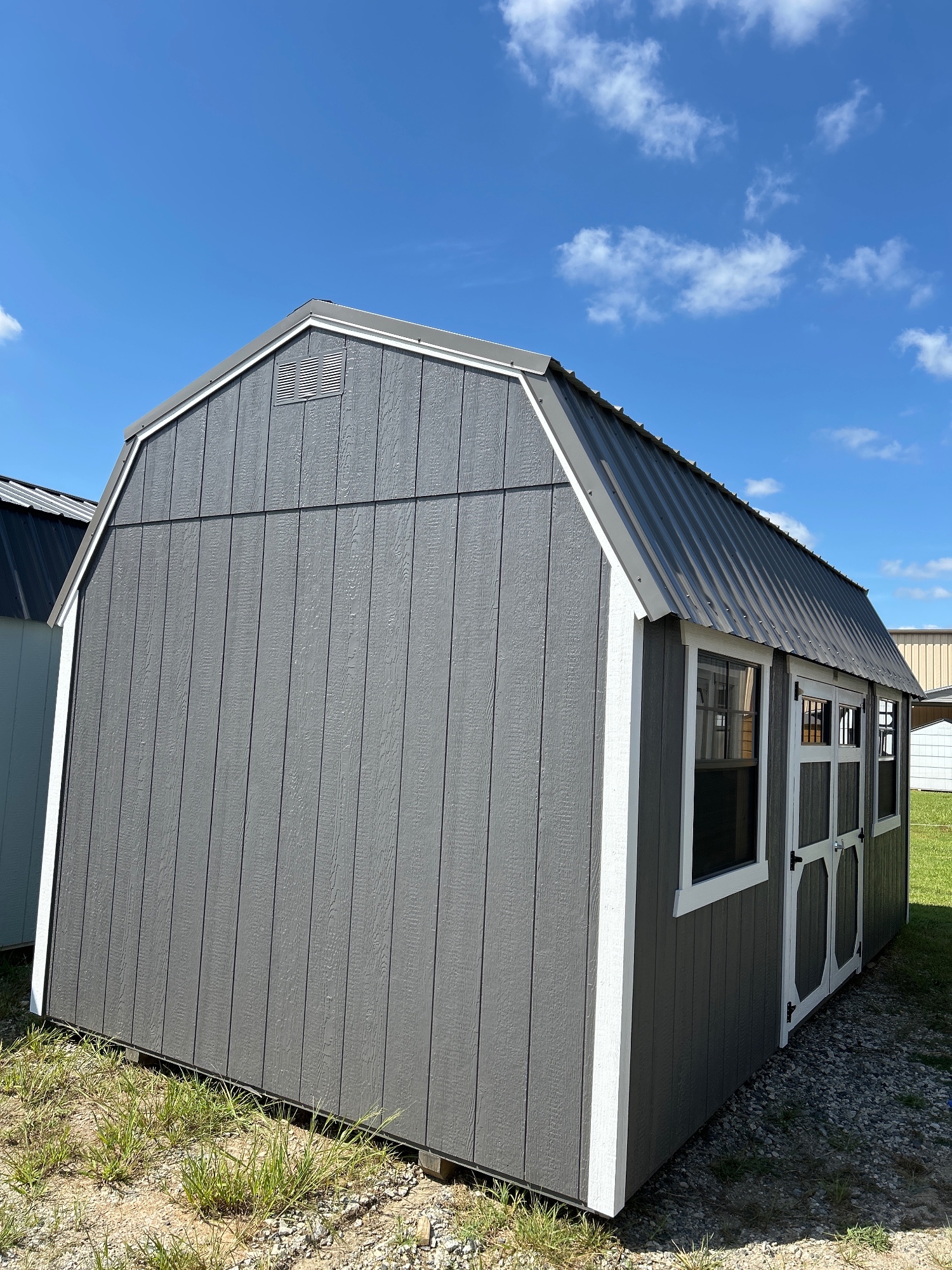 Lofted Barn - 10x20