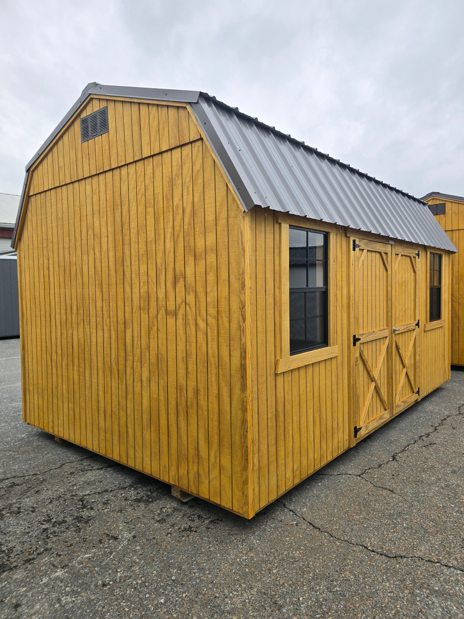 Lofted Barn - 10x16