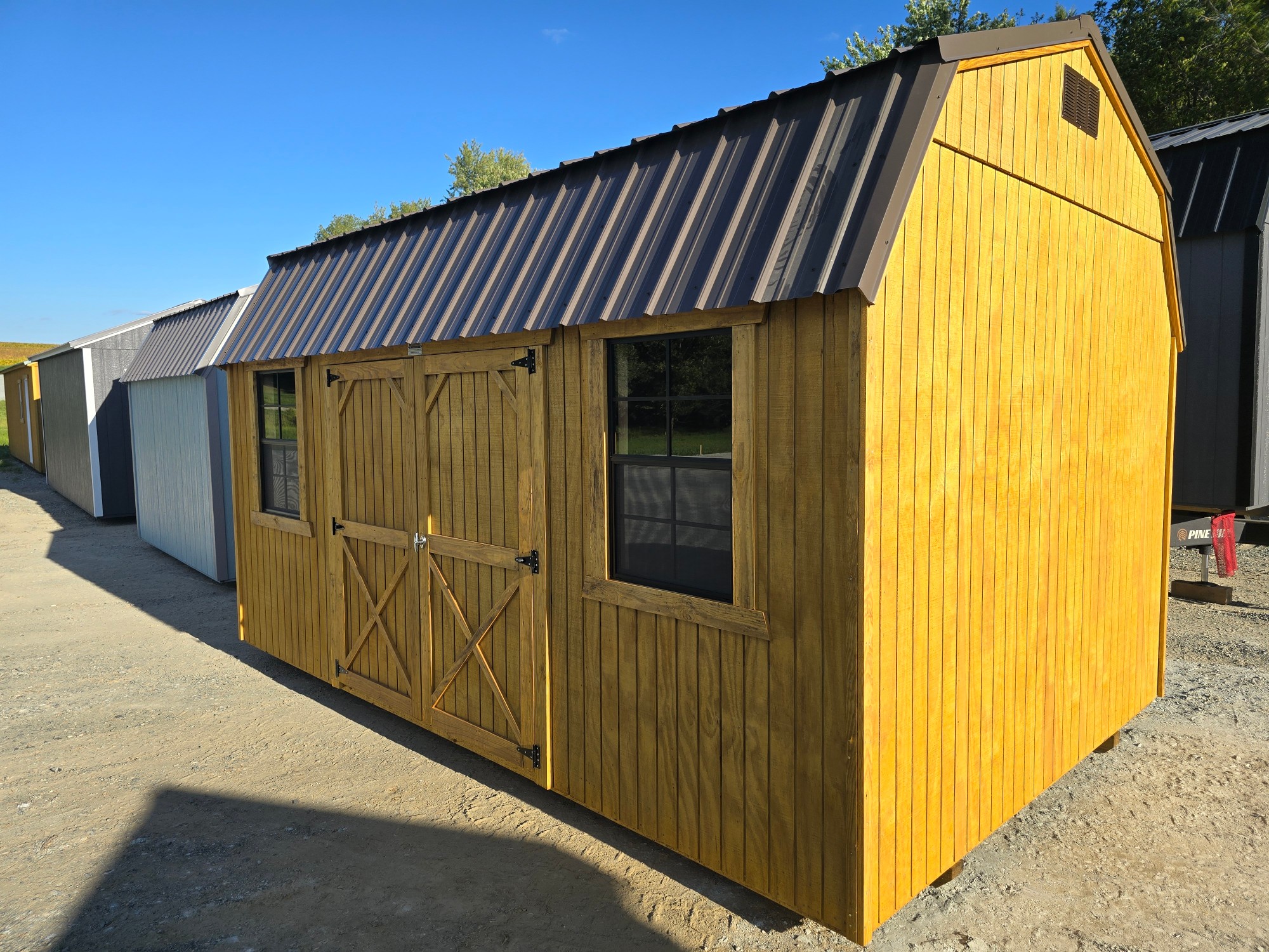 Lofted Barn - 10x16
