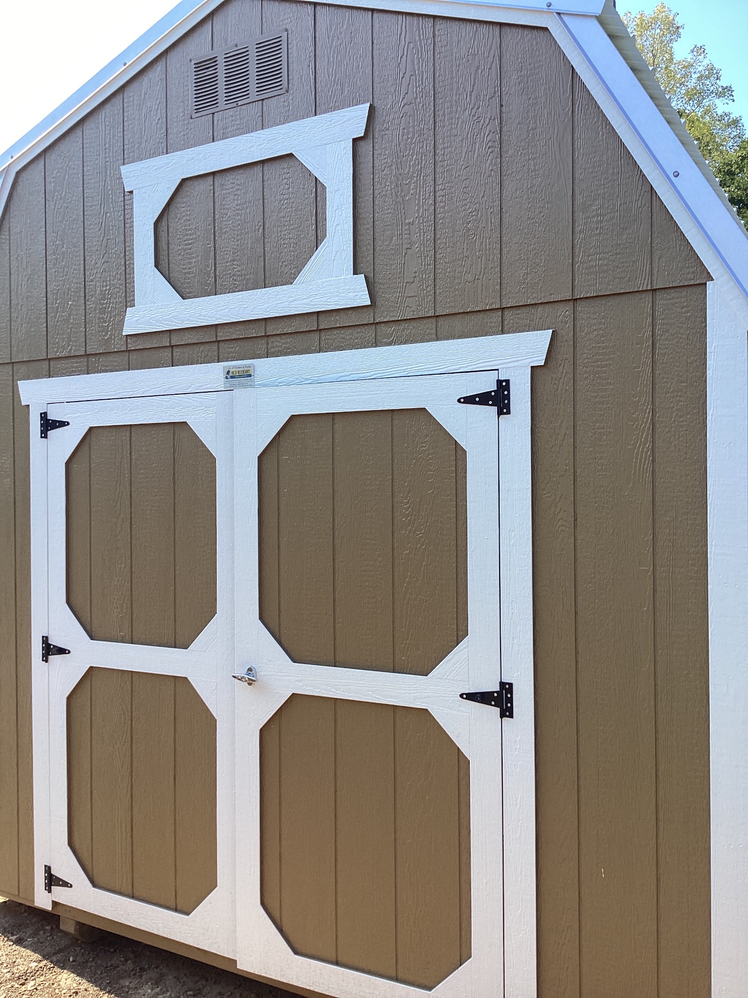 Lofted Barn - 10x20