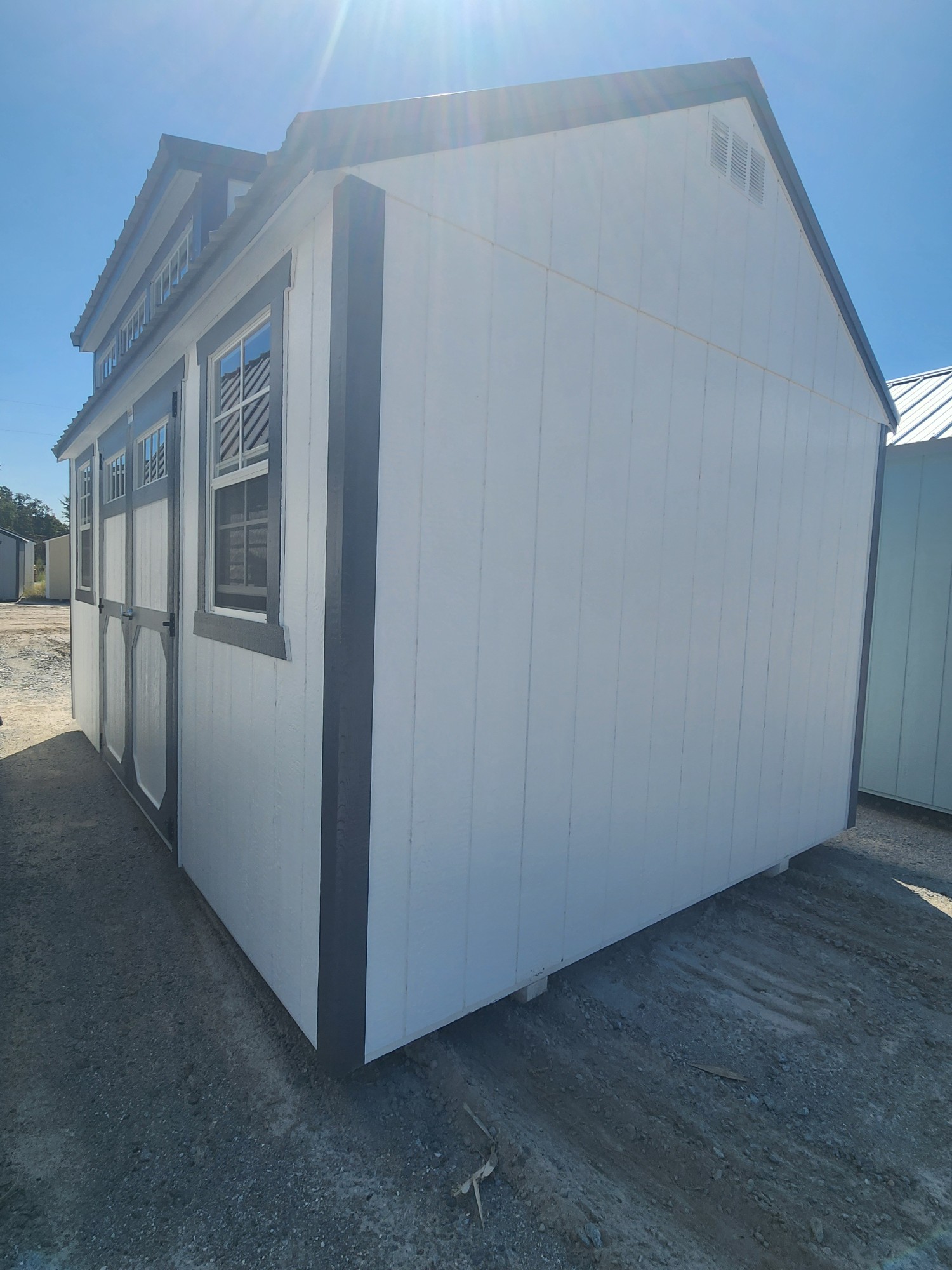 Utility Dormer - 10x16