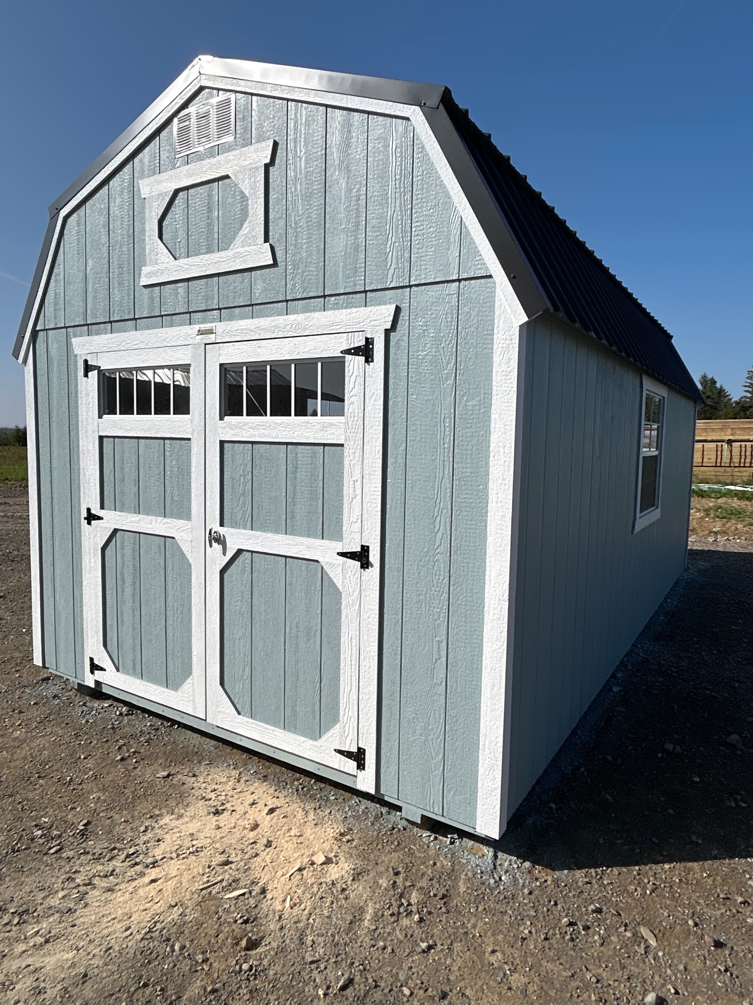 Lofted Barn - 10x20