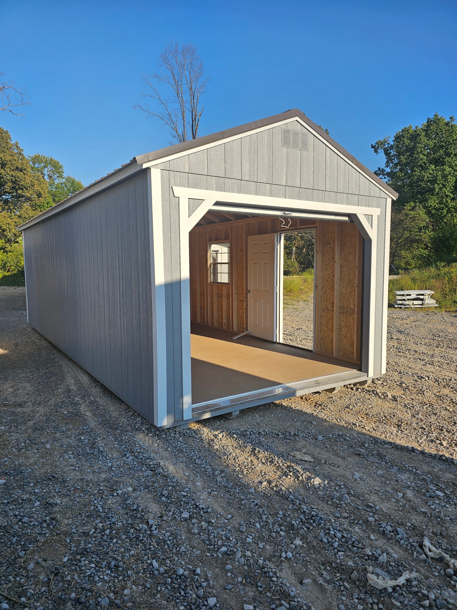 Utility Garage - 12x28