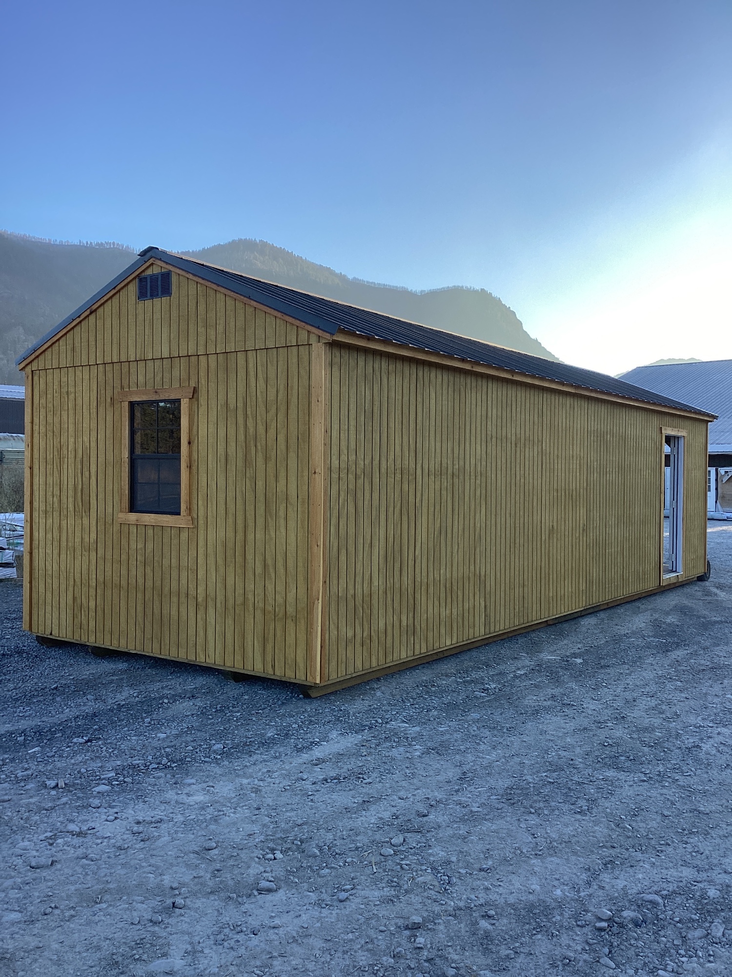 Utility Garage - 12x32 image 2