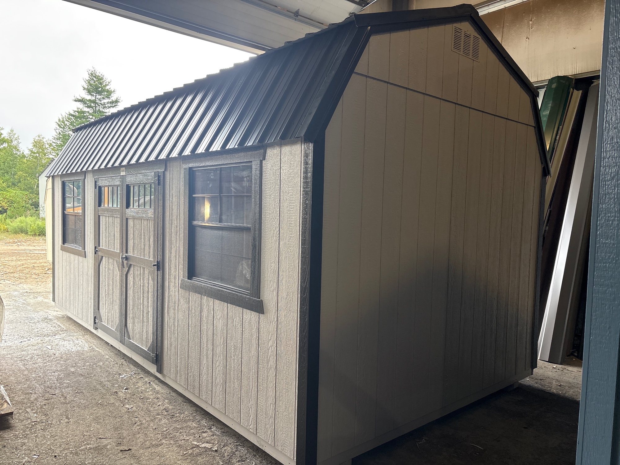 Lofted Barn - 10x20
