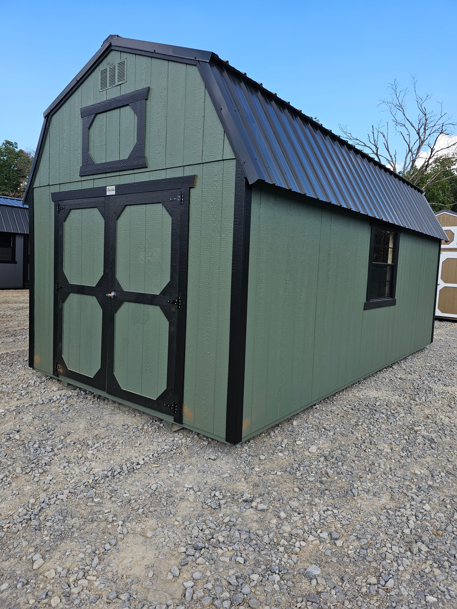Lofted Barn - 10x20