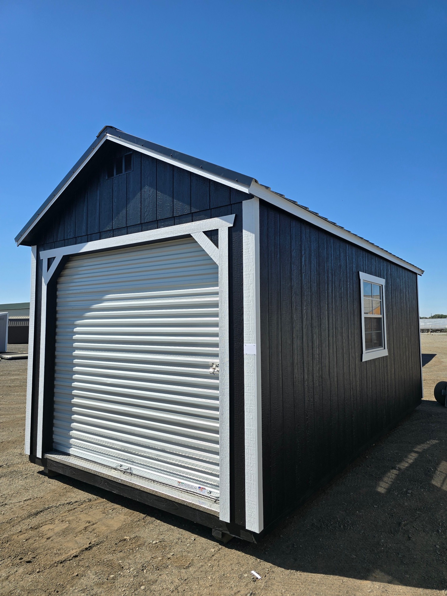 Utility 8' Garage - 10x20