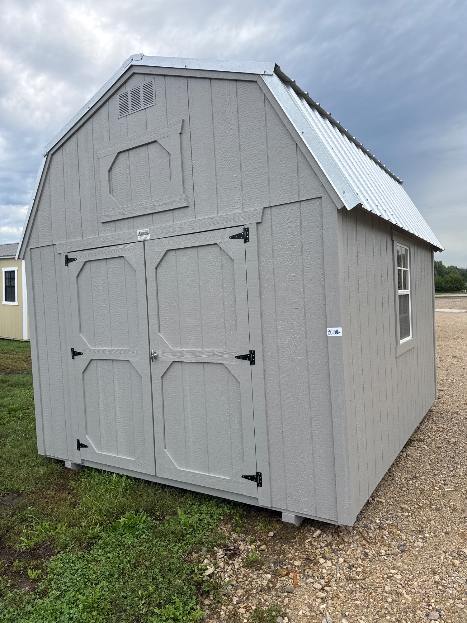 Lofted Barn - 10x12