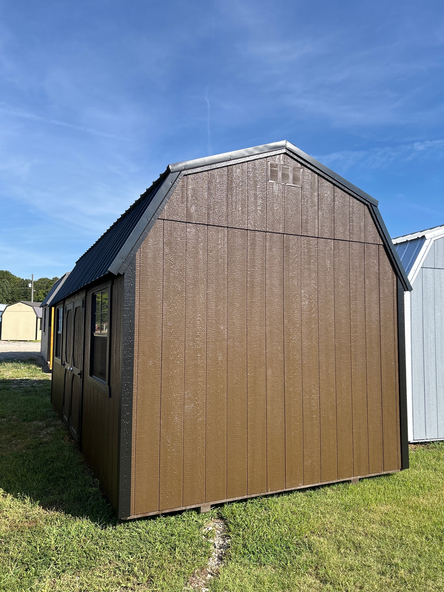 Lofted Barn - 10x20