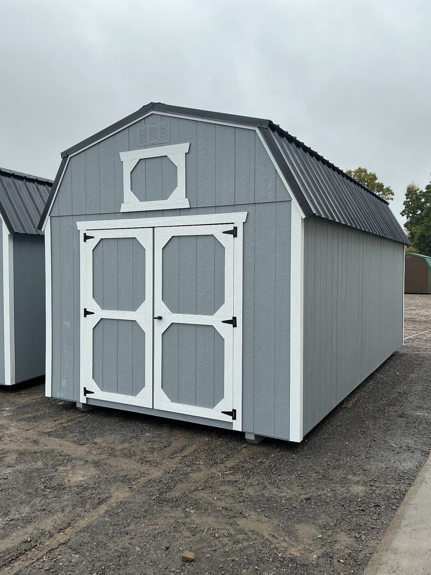 Lofted Barn - 10x20
