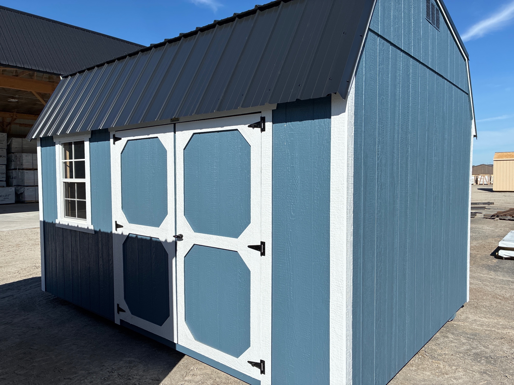 Lofted Barn - 10x14