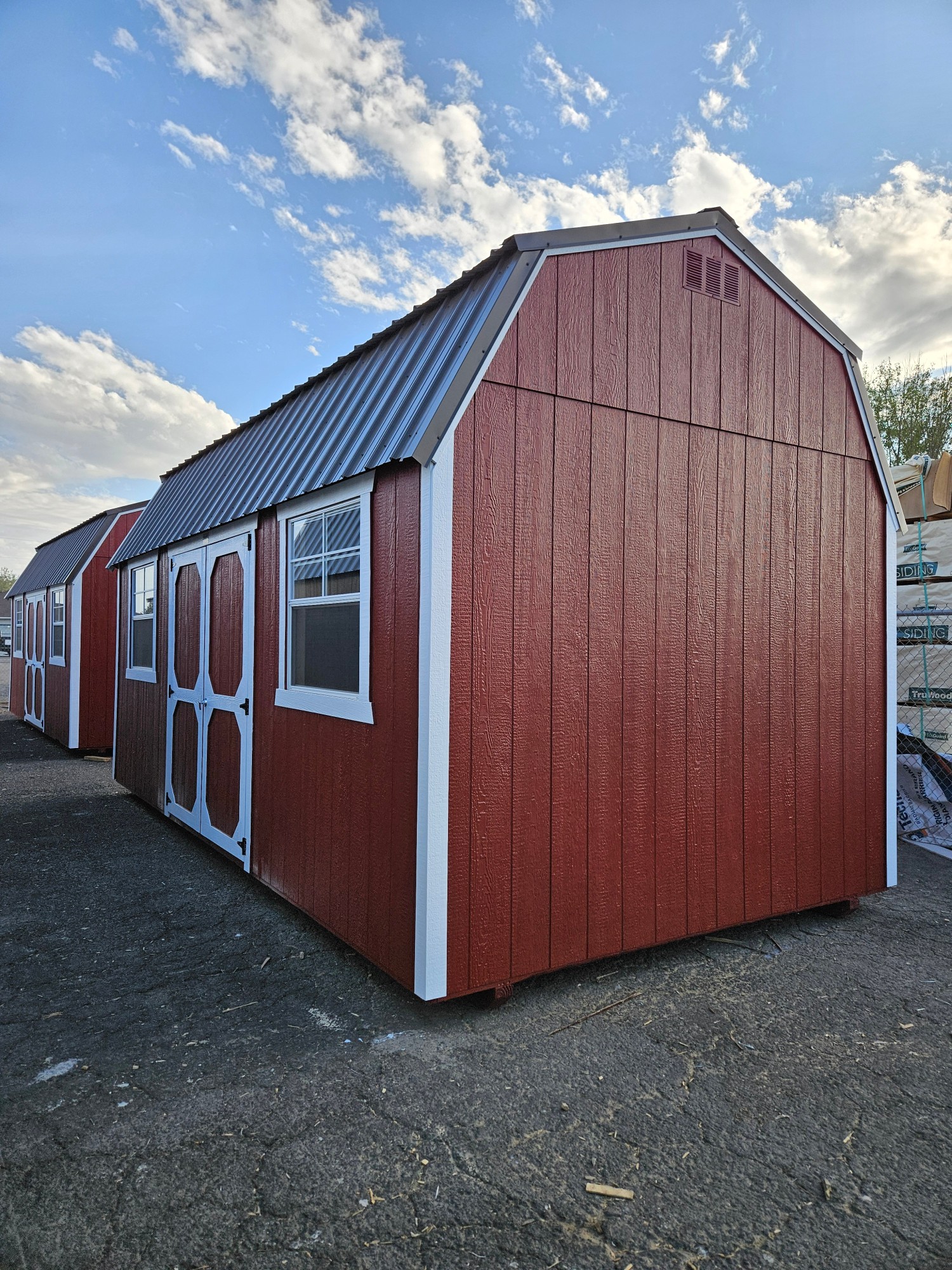 Lofted Barn - 10x20