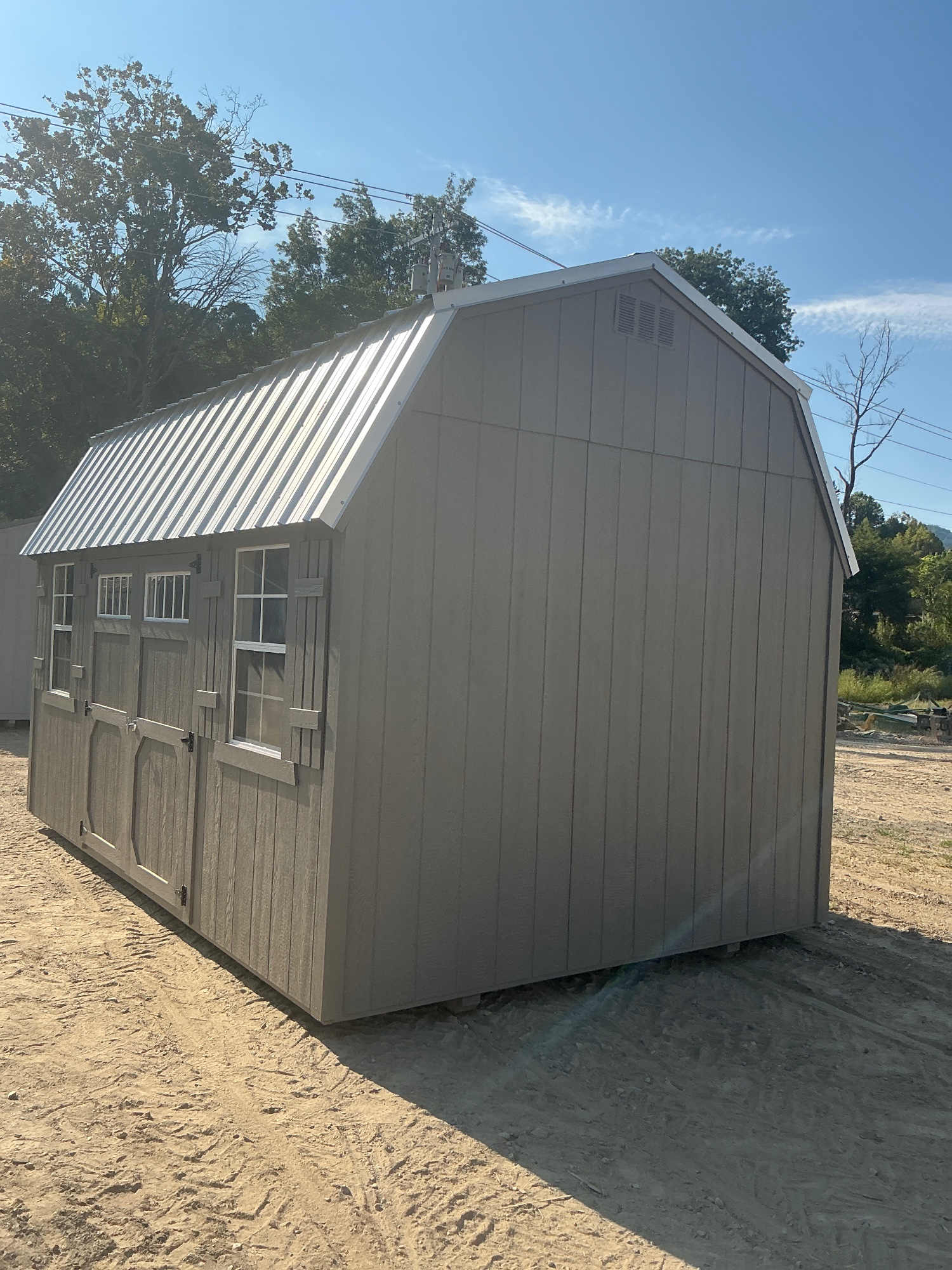 Lofted Barn - 10x16