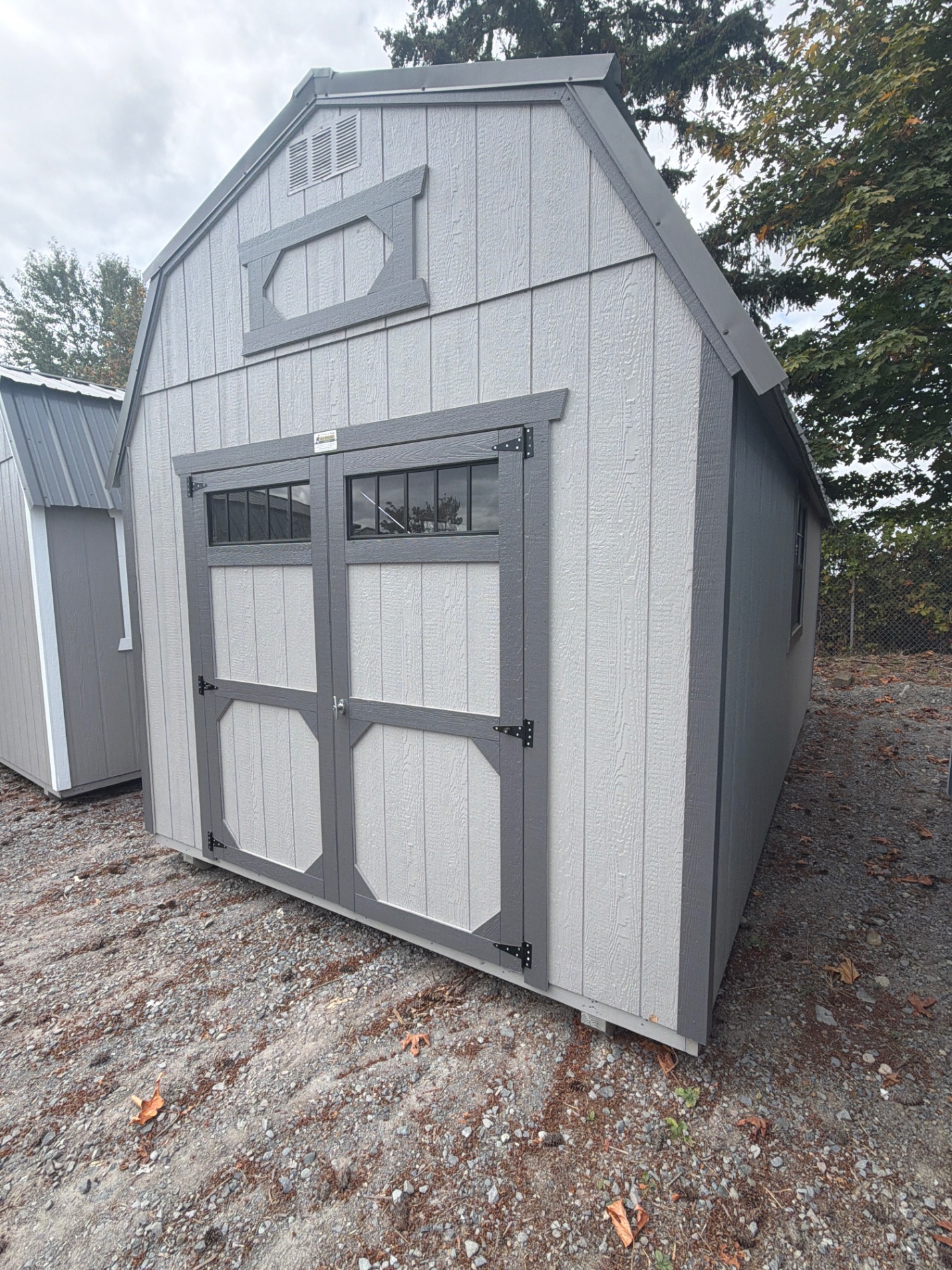 Lofted Barn - 10x20