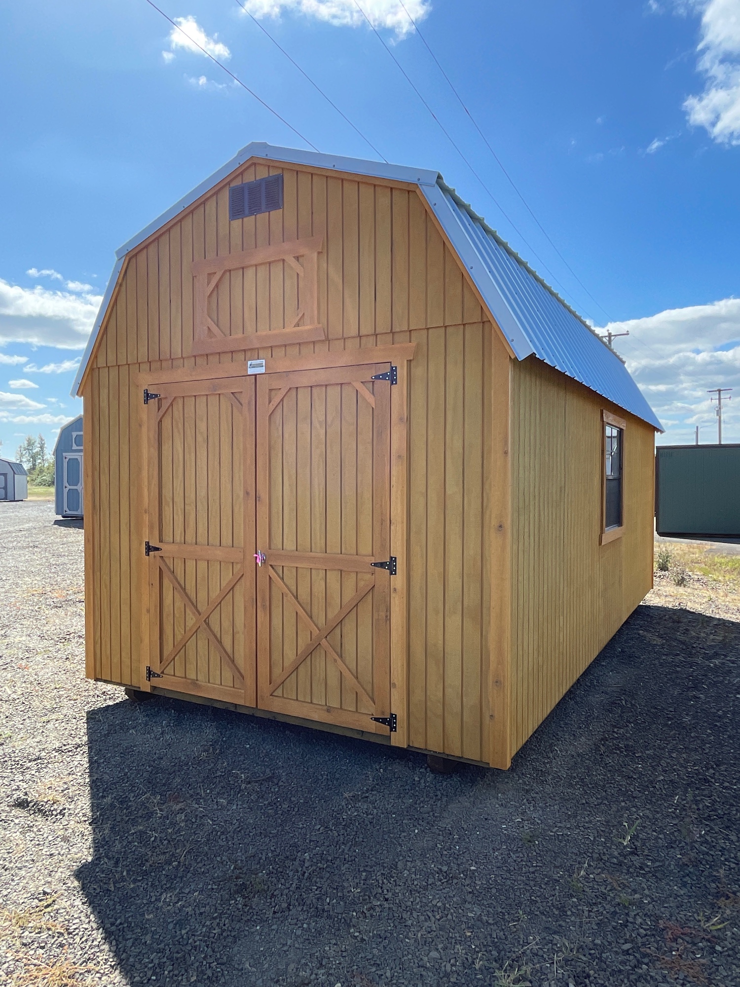 Lofted Barn - 10x20