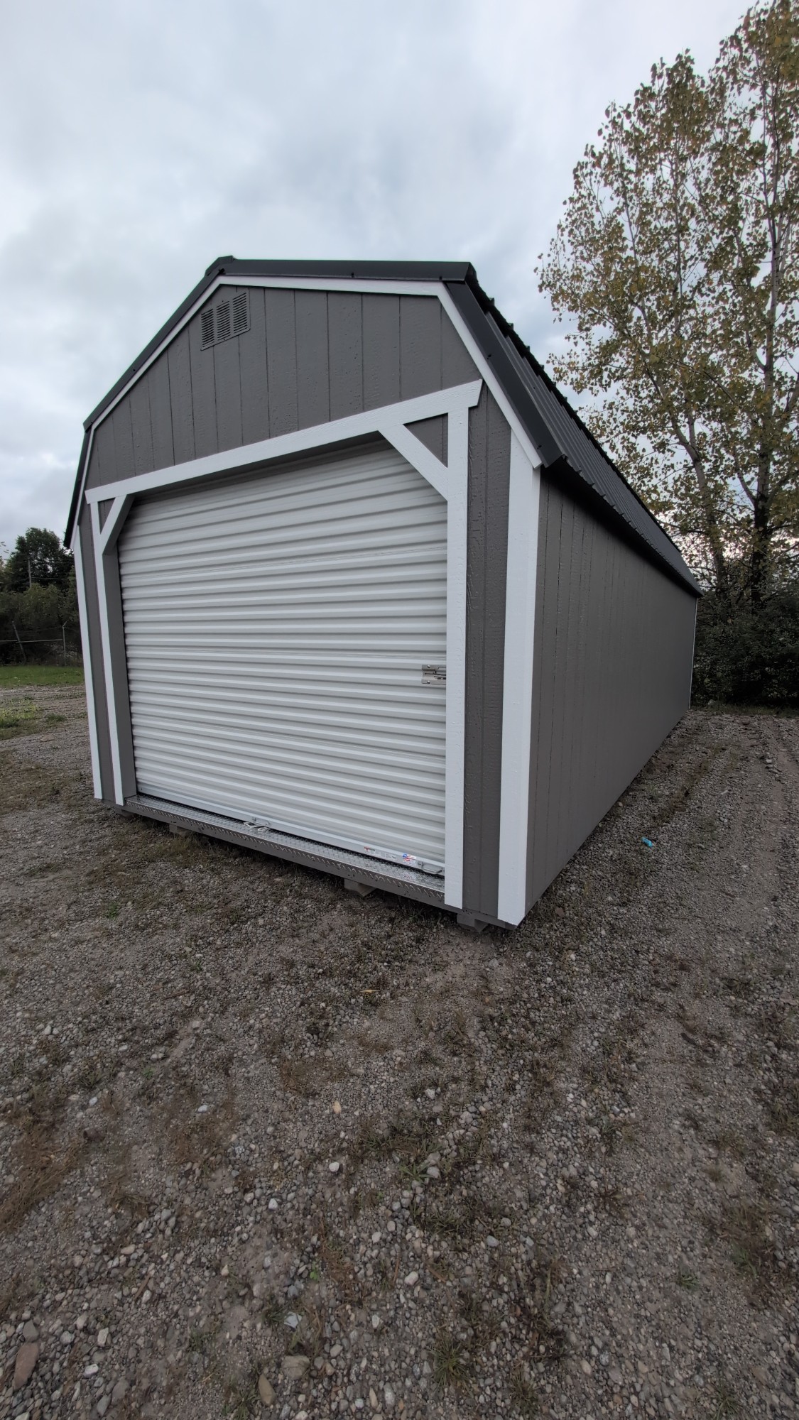 Lofted Barn Garage - 12x28