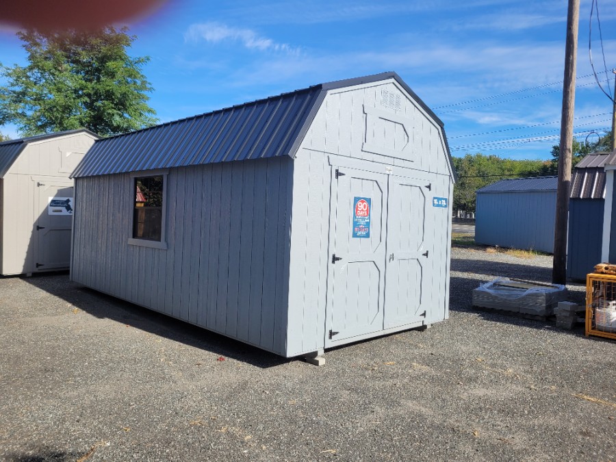 Lofted Barn - 10x20