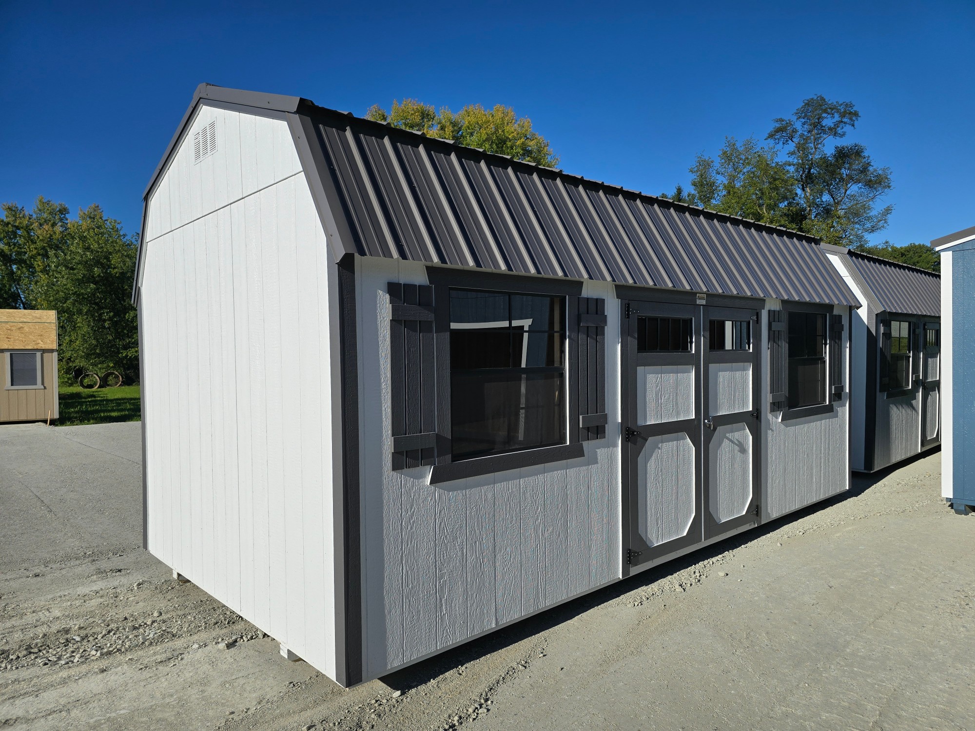 Lofted Barn - 10x20