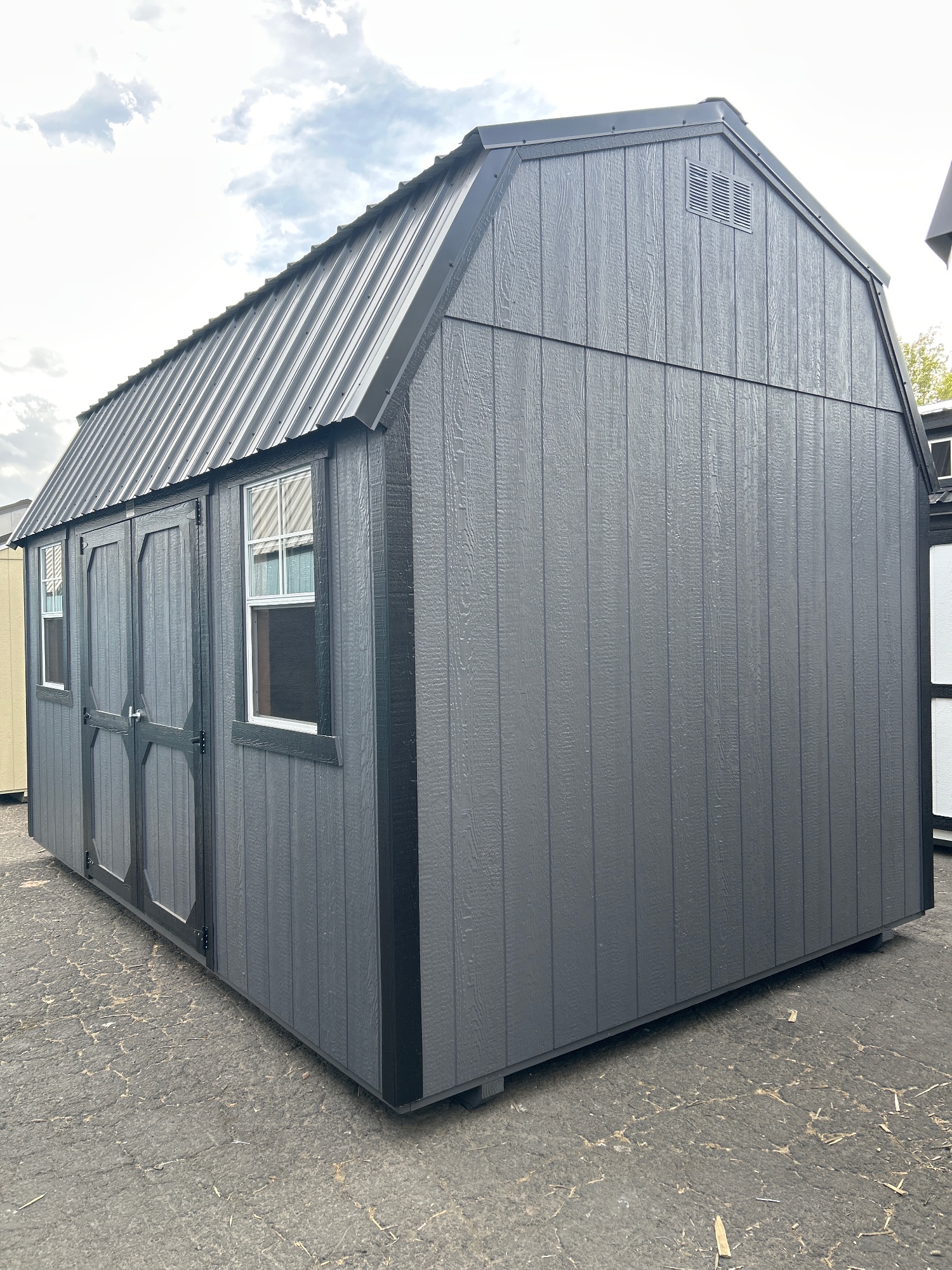 Lofted Barn - 10x16