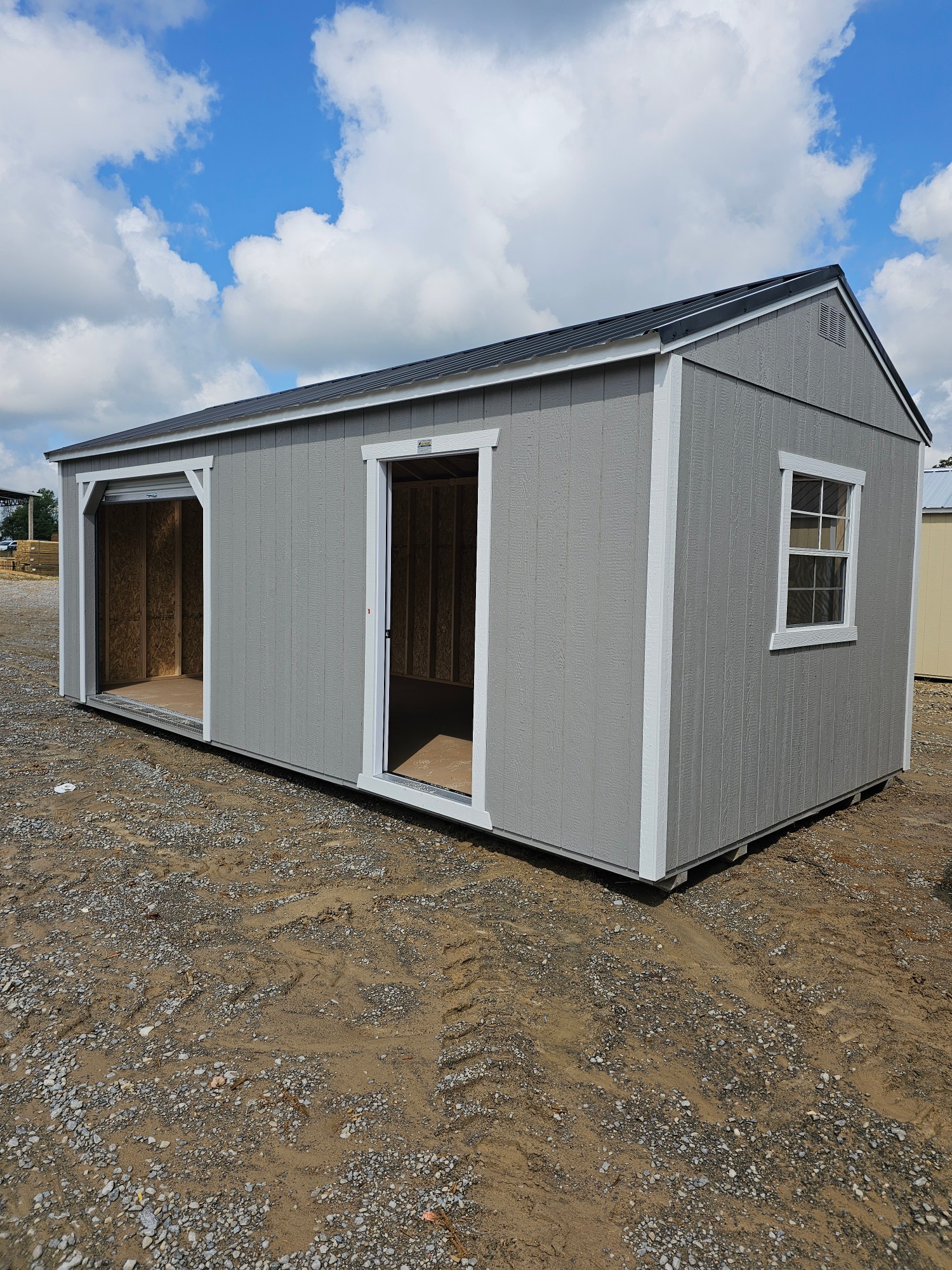 Utility 8' Garage - 12x24