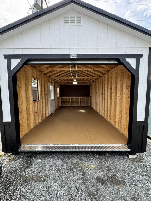 Utility Garage - 12x24