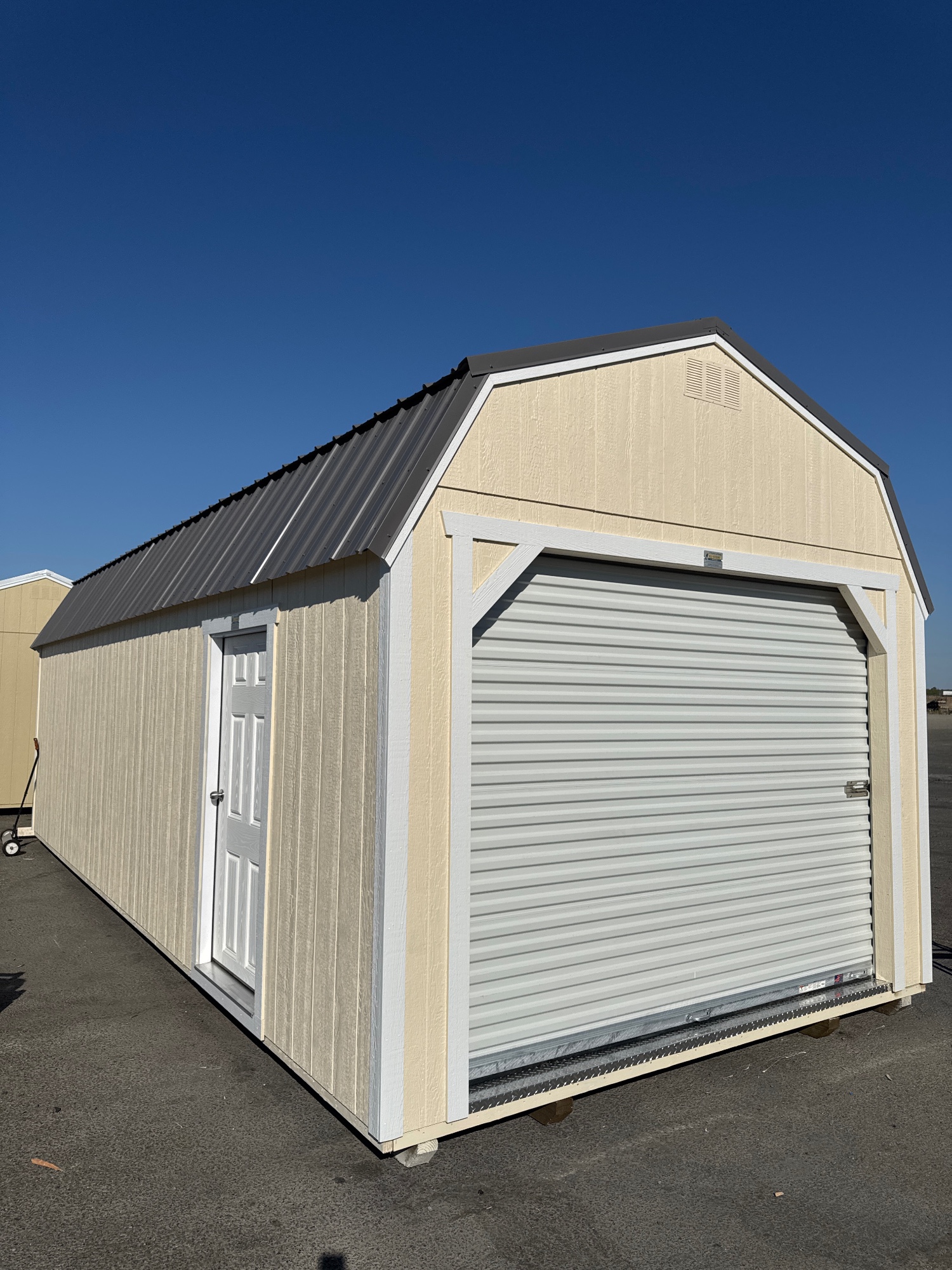 Lofted Barn Garage - 12x28