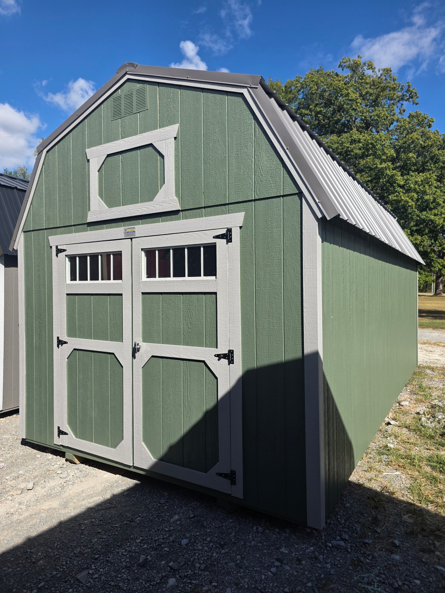 Lofted Barn - 10x20