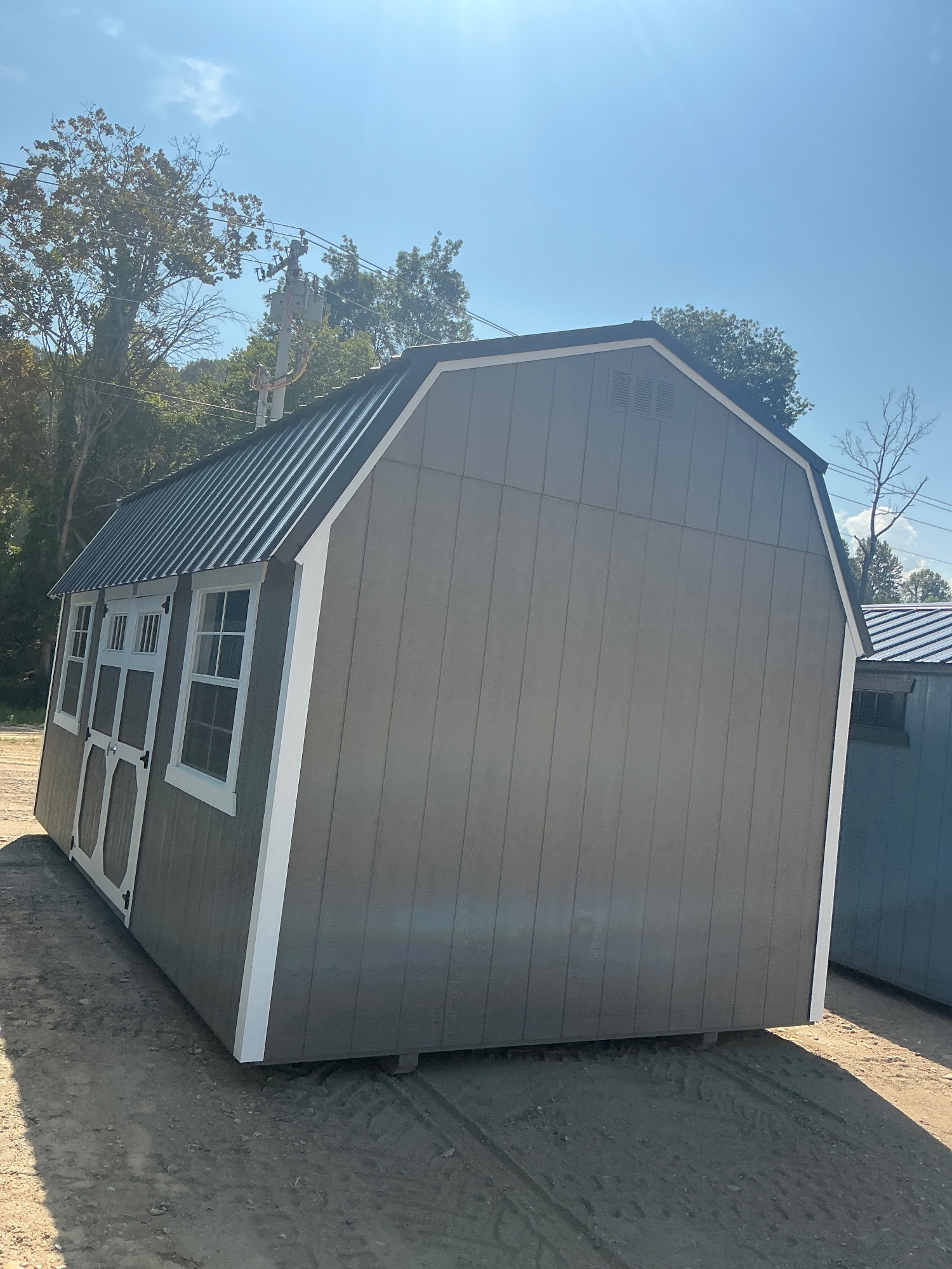 Lofted Barn - 10x20