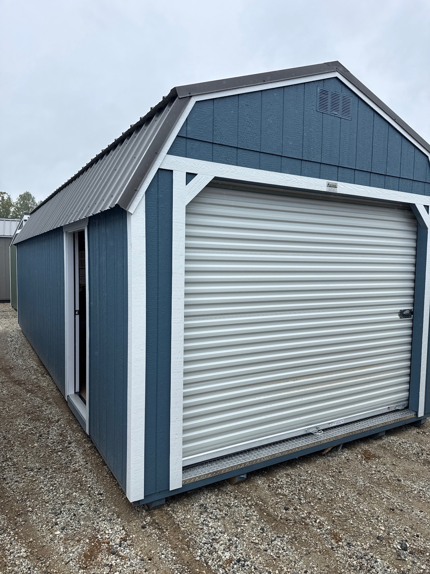 Lofted Barn Garage - 12x28