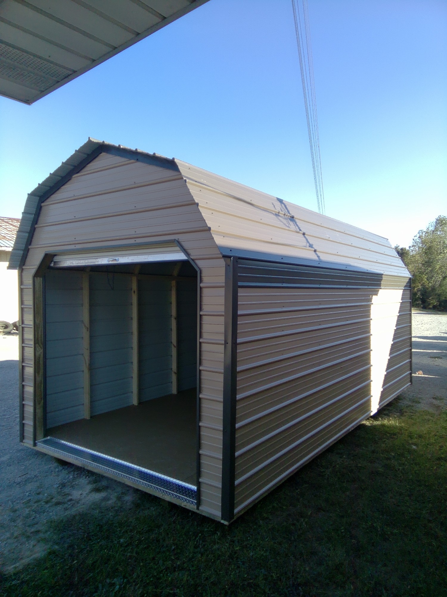 Metal Lofted - 10x20