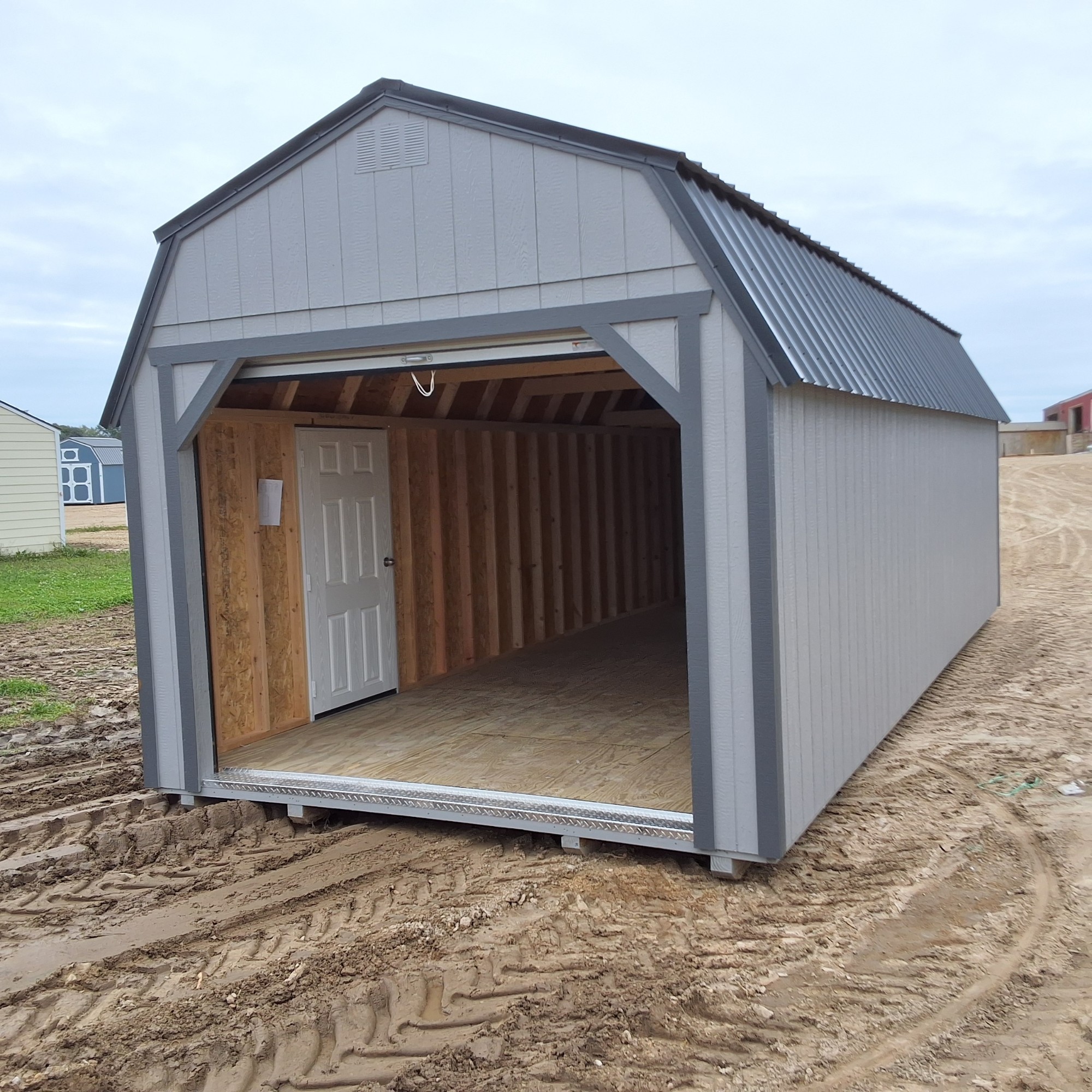 Lofted Barn Garage - 12x28