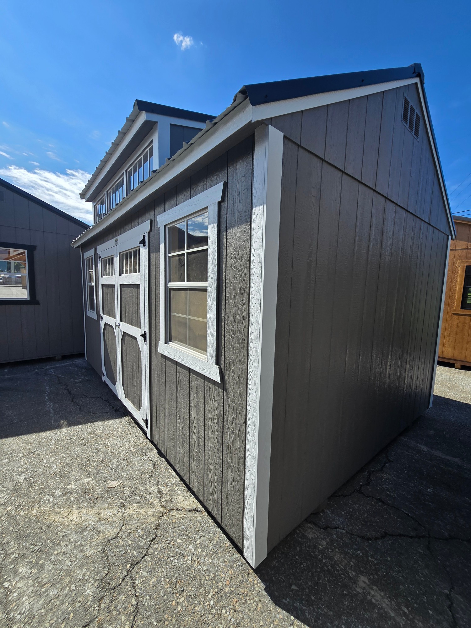 Utility Dormer - 10x16