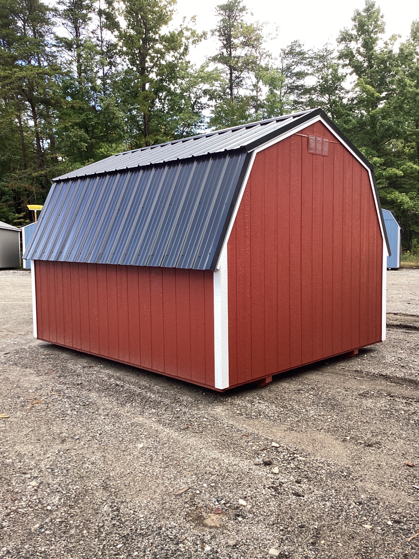 Barn - 10x12 image 2