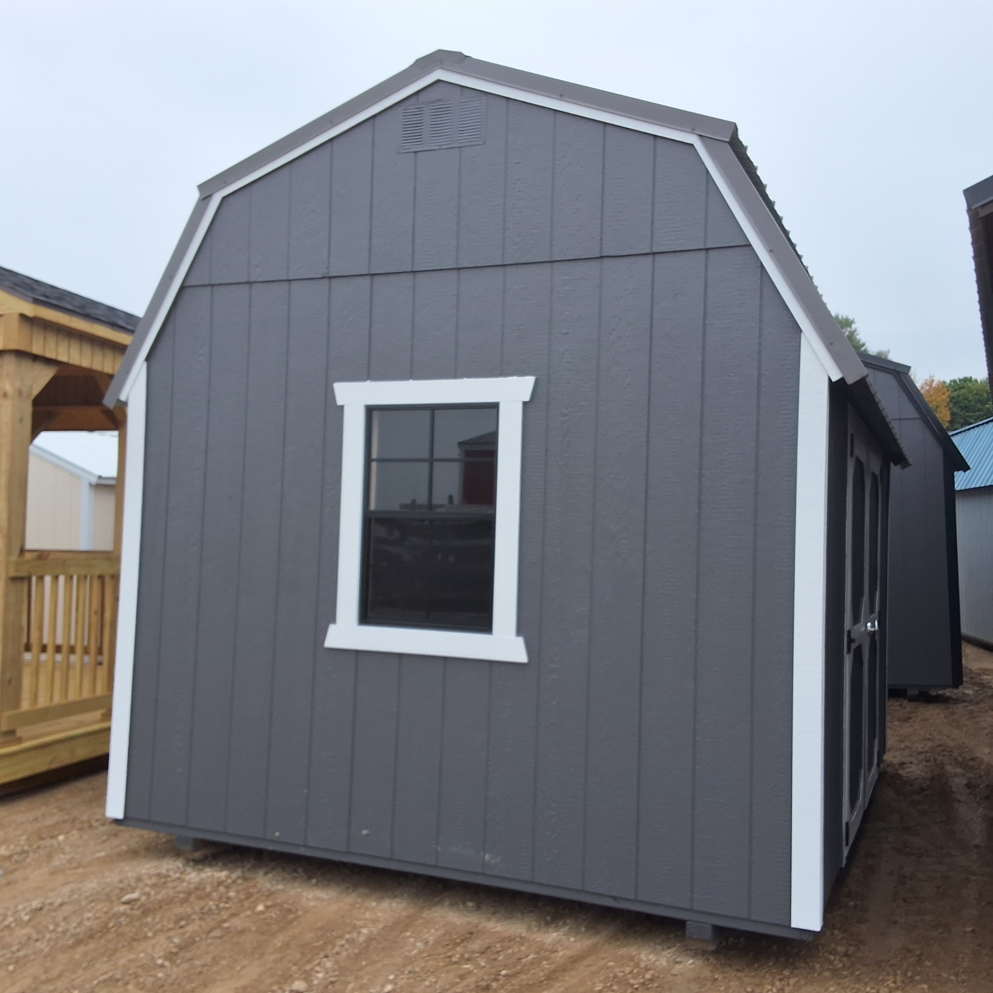 Lofted Barn - 10x12