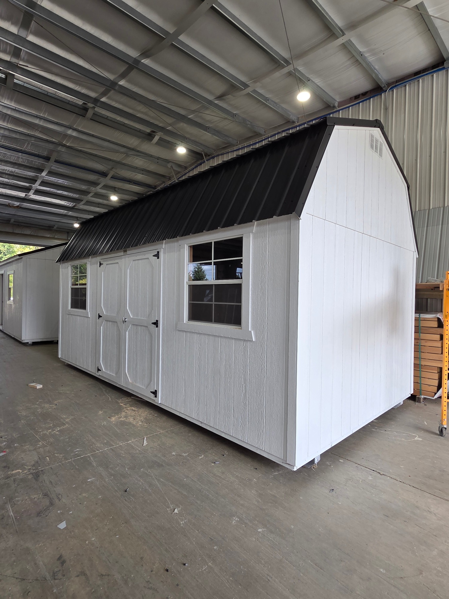 Lofted Barn - 10x20