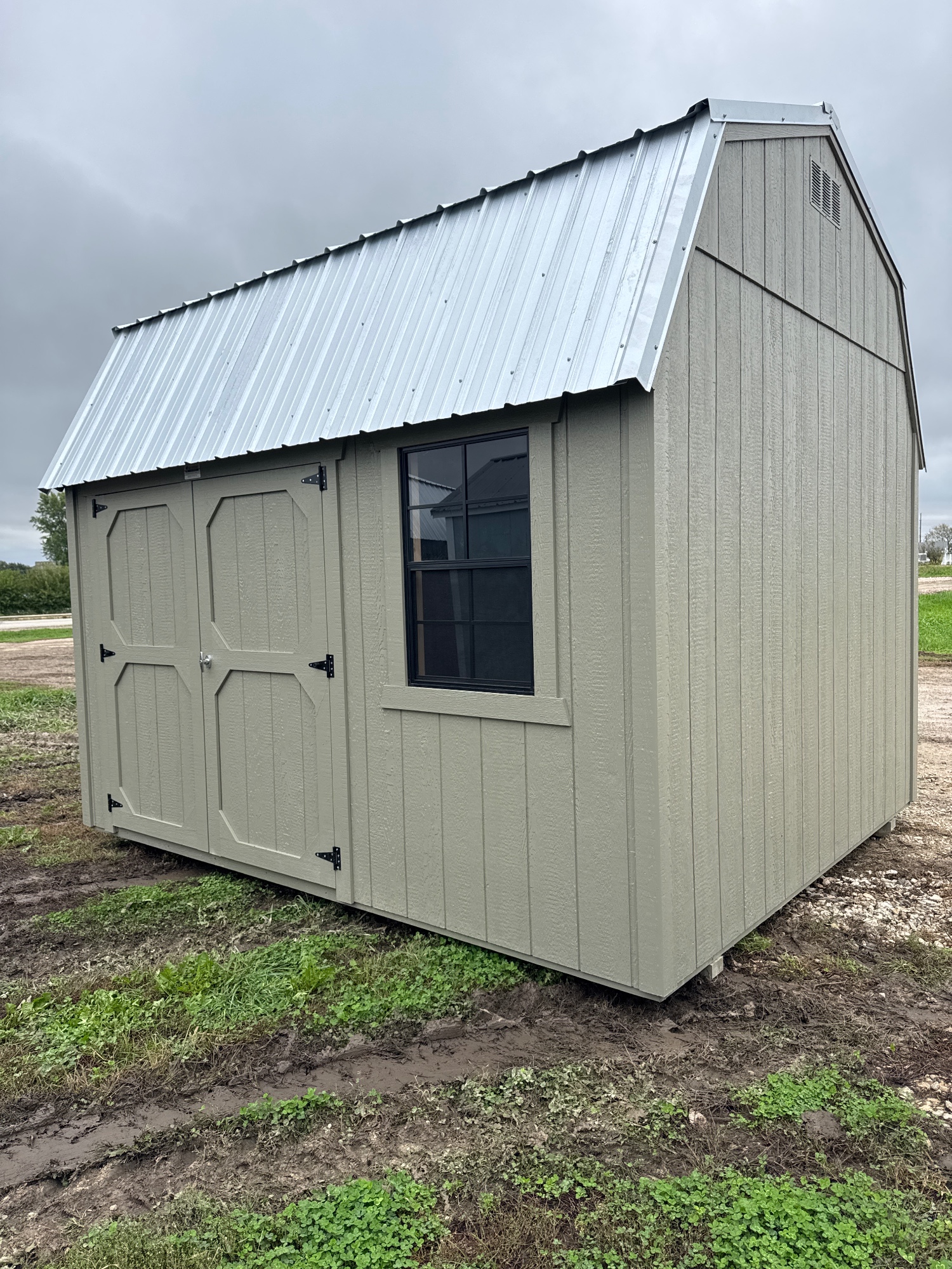 Lofted Barn - 10x12