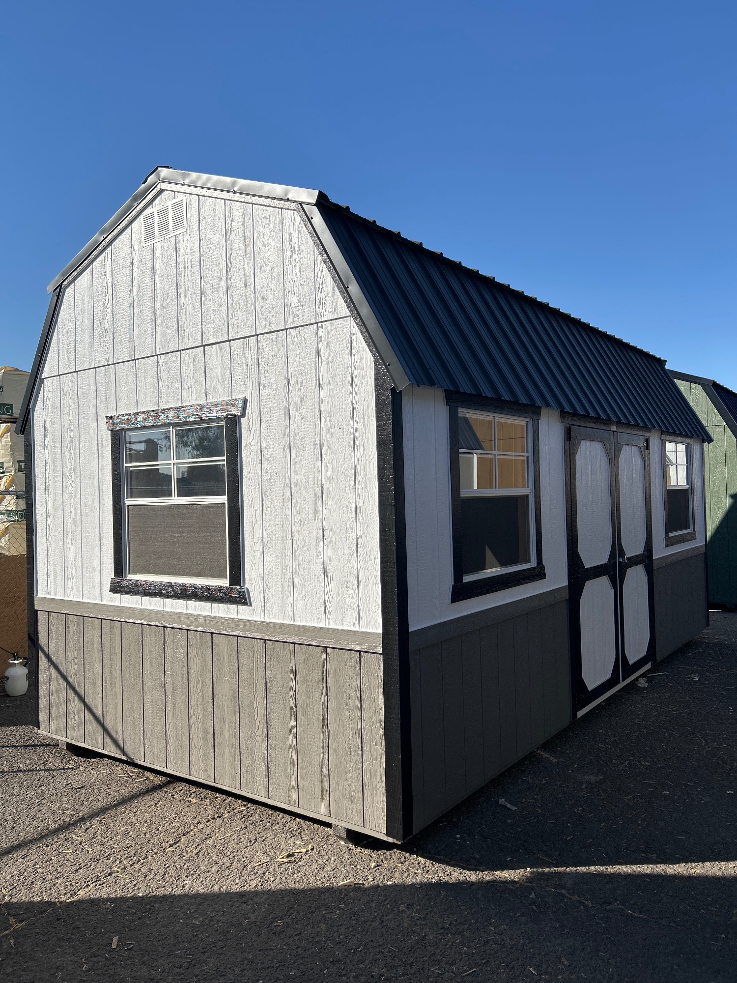 Lofted Barn - 10x20