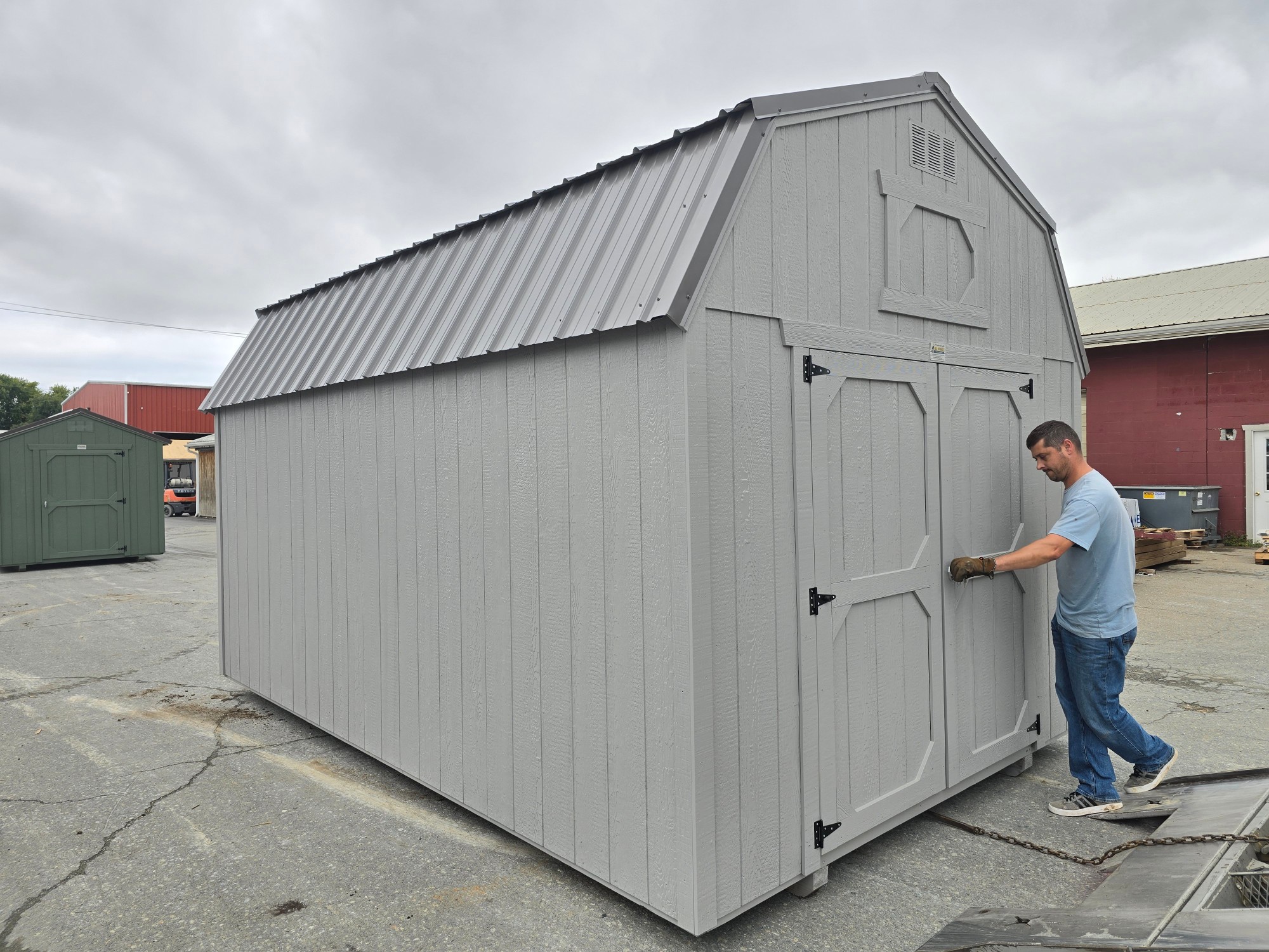 Lofted Barn - 10x16