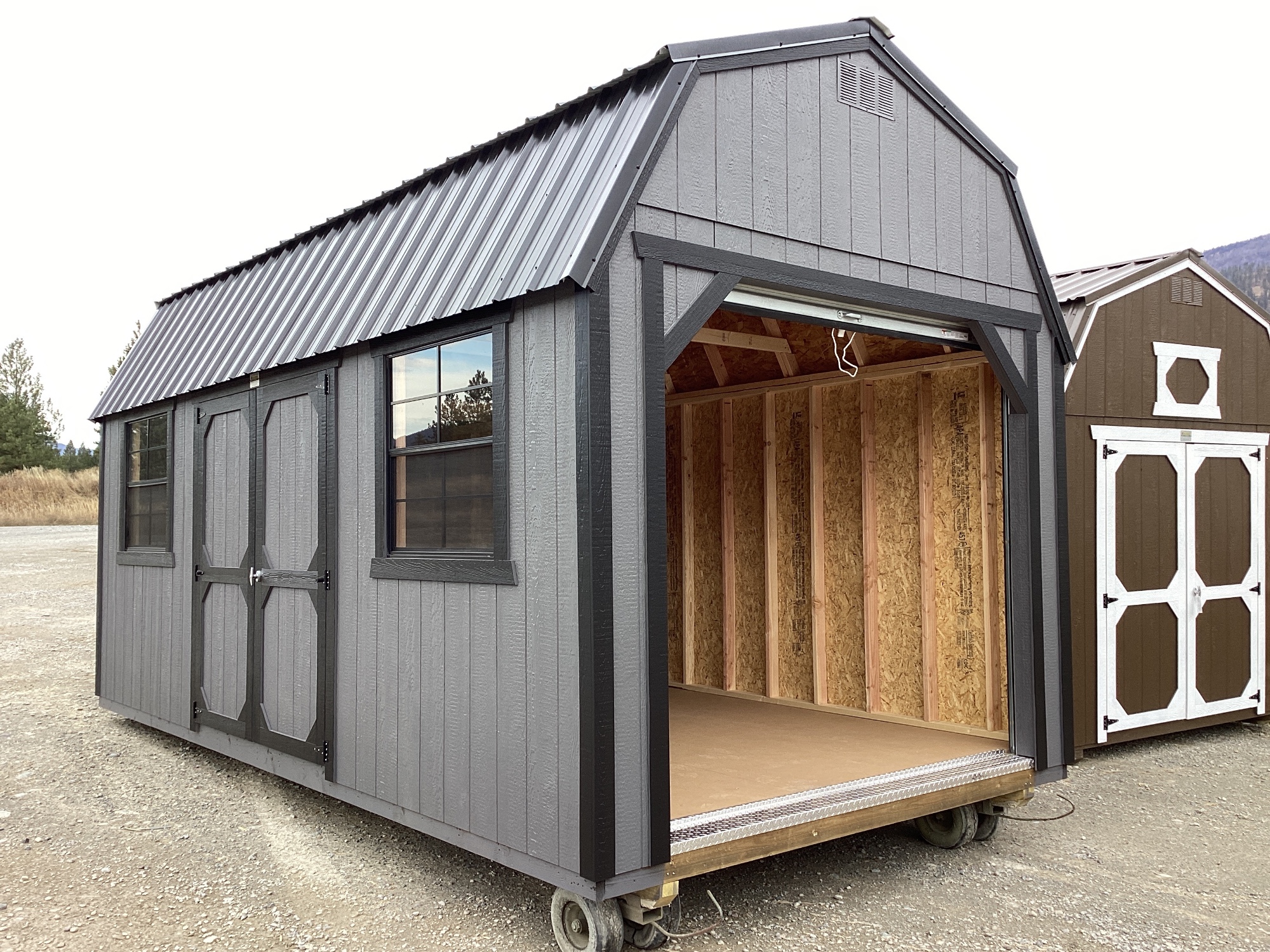 Lofted Barn - 10x20