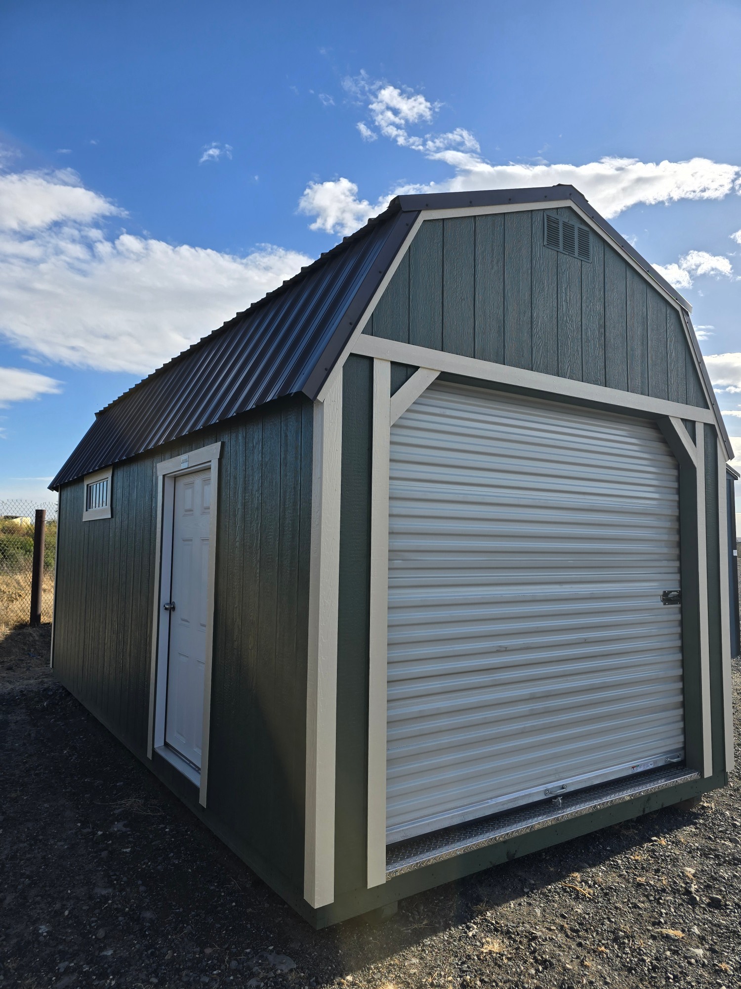 Lofted Barn 8' Garage - 10x20
